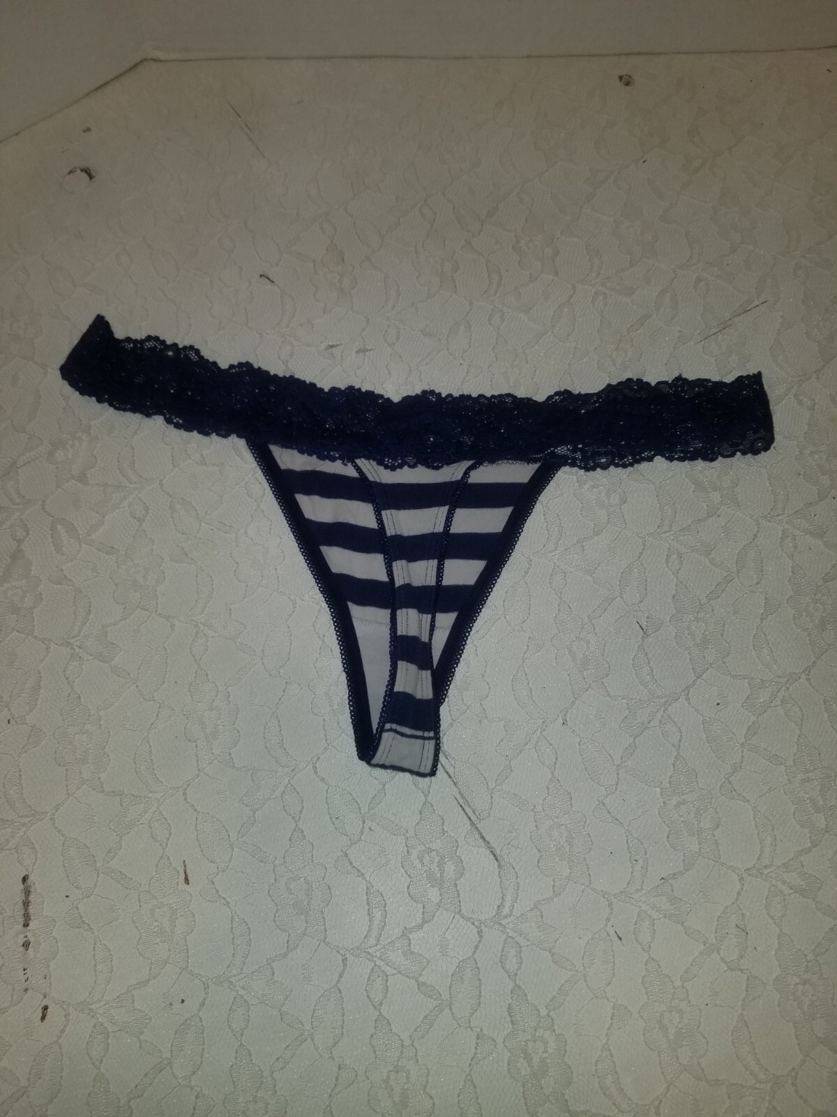 Vintage Flirtitude Lingerie L Thong Lace Bikini Panties Underwear