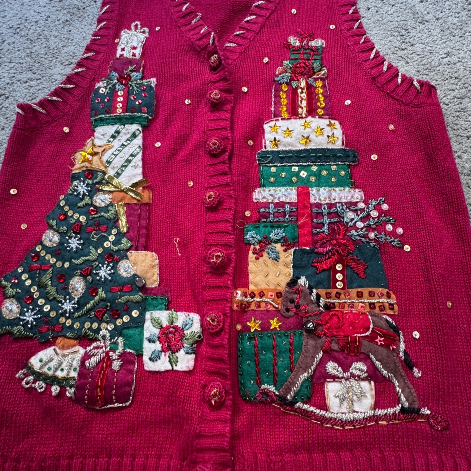 Vintage Heirloom Collectibles Women’s Small Christmas Sweater Vest Presents