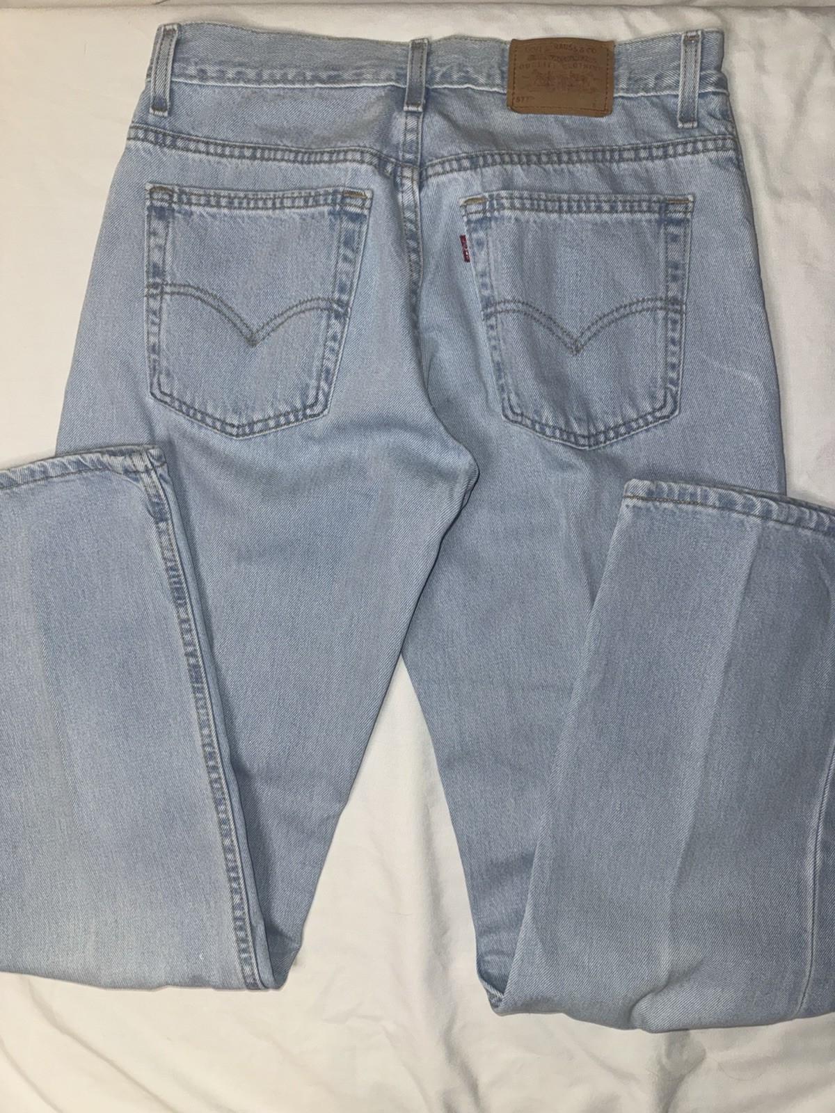 VTG Levi’s 577 Jeans Womens 8M Loose Fit Low Mid Rise Light Wash Denim 30×30 Y2K