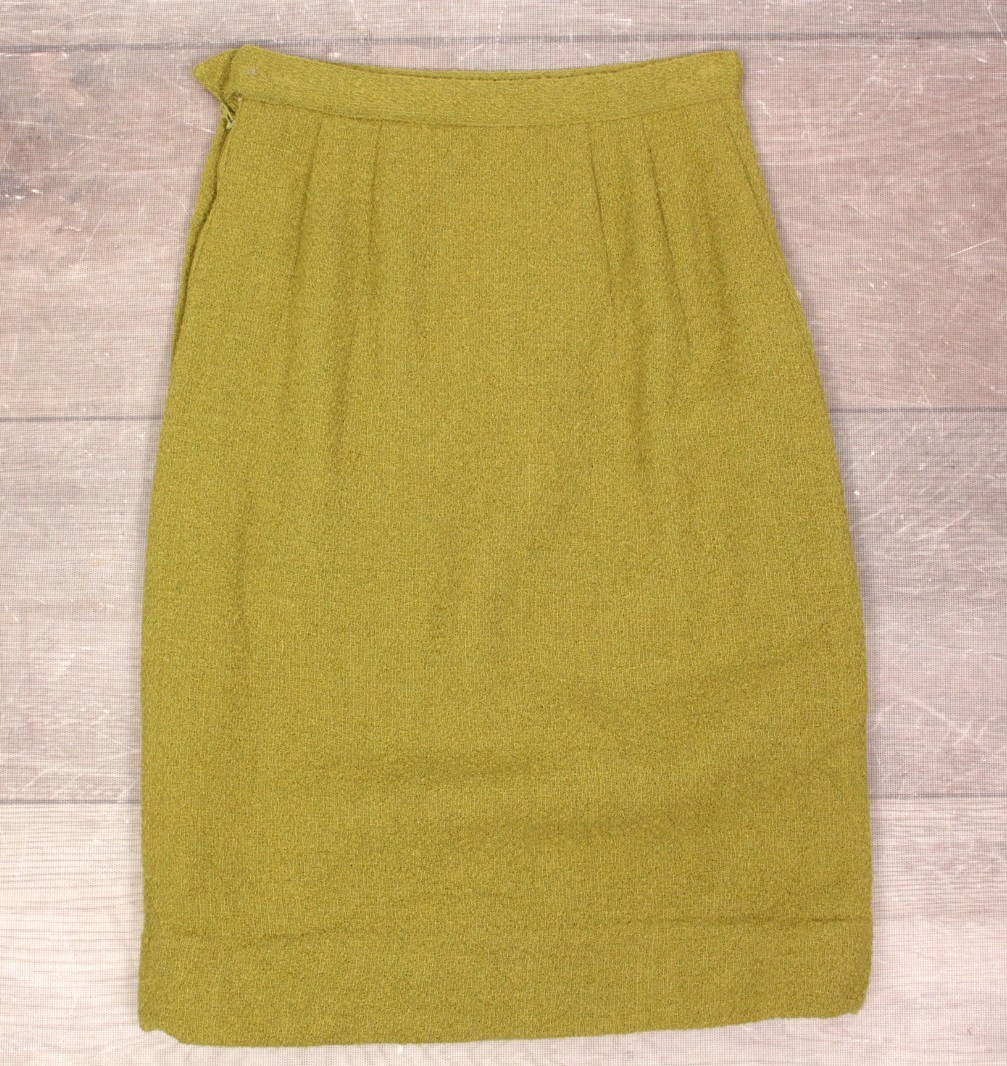 VTG Women’s 50s 2 Pc Chartreuse Wool Dress Suit XS/S 1950s Utah Tailoring Mills