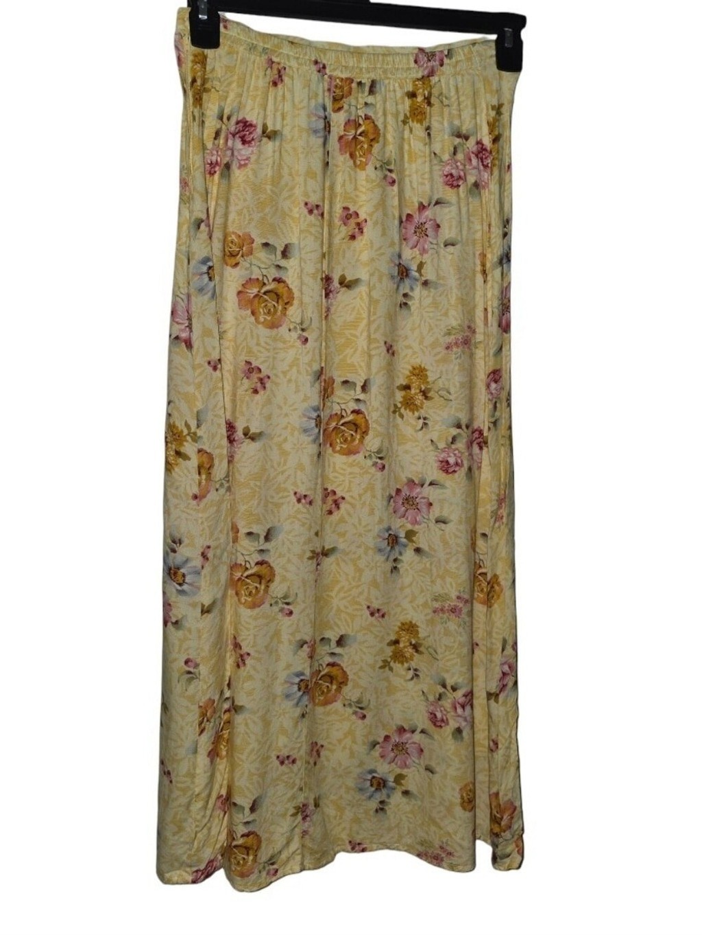 Avon Style Floral Skirt Size Medium