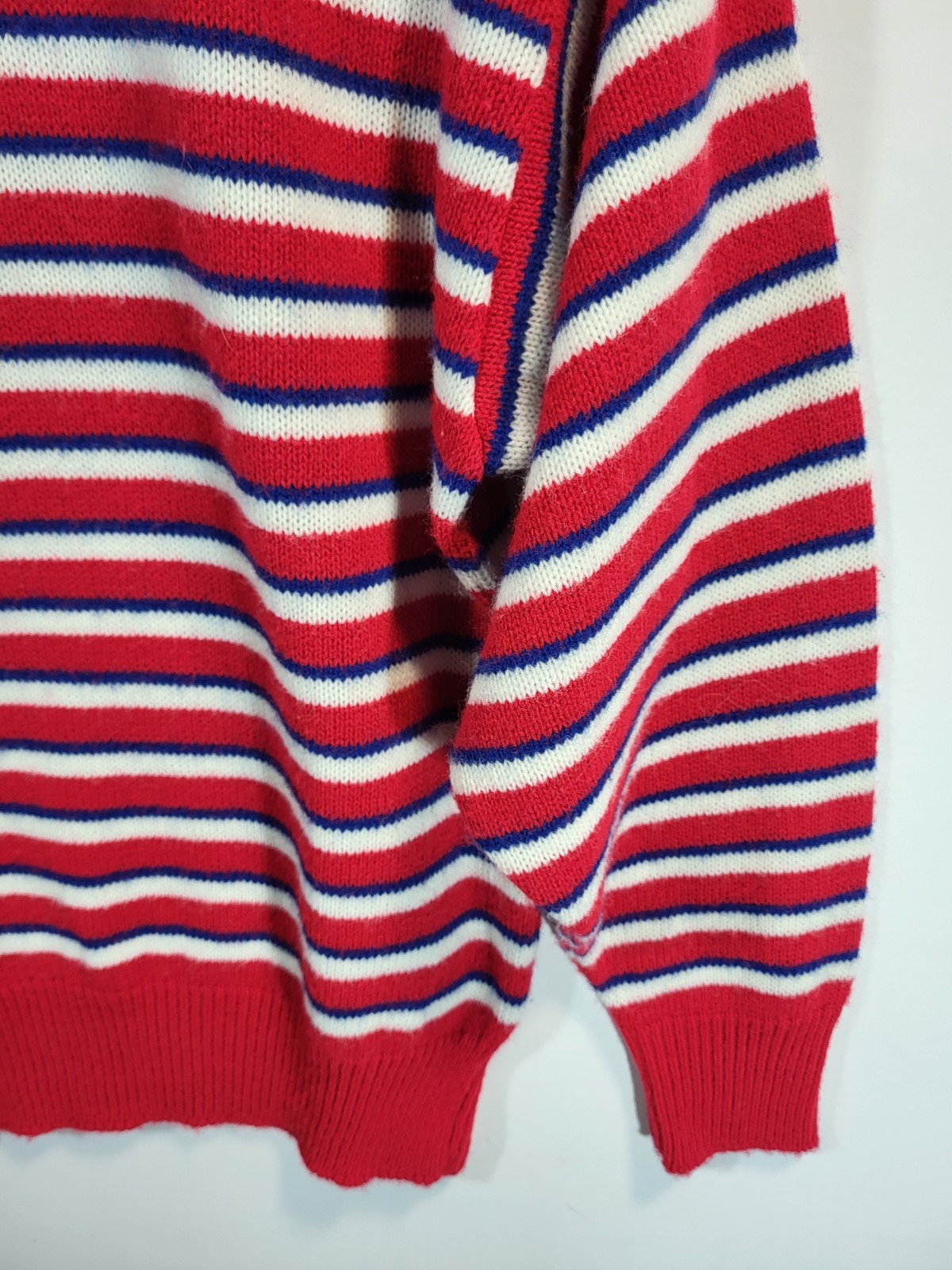 Picket & Post Sweater Women’s Small Striped Red White Blue Crew Neck Vintage 80s