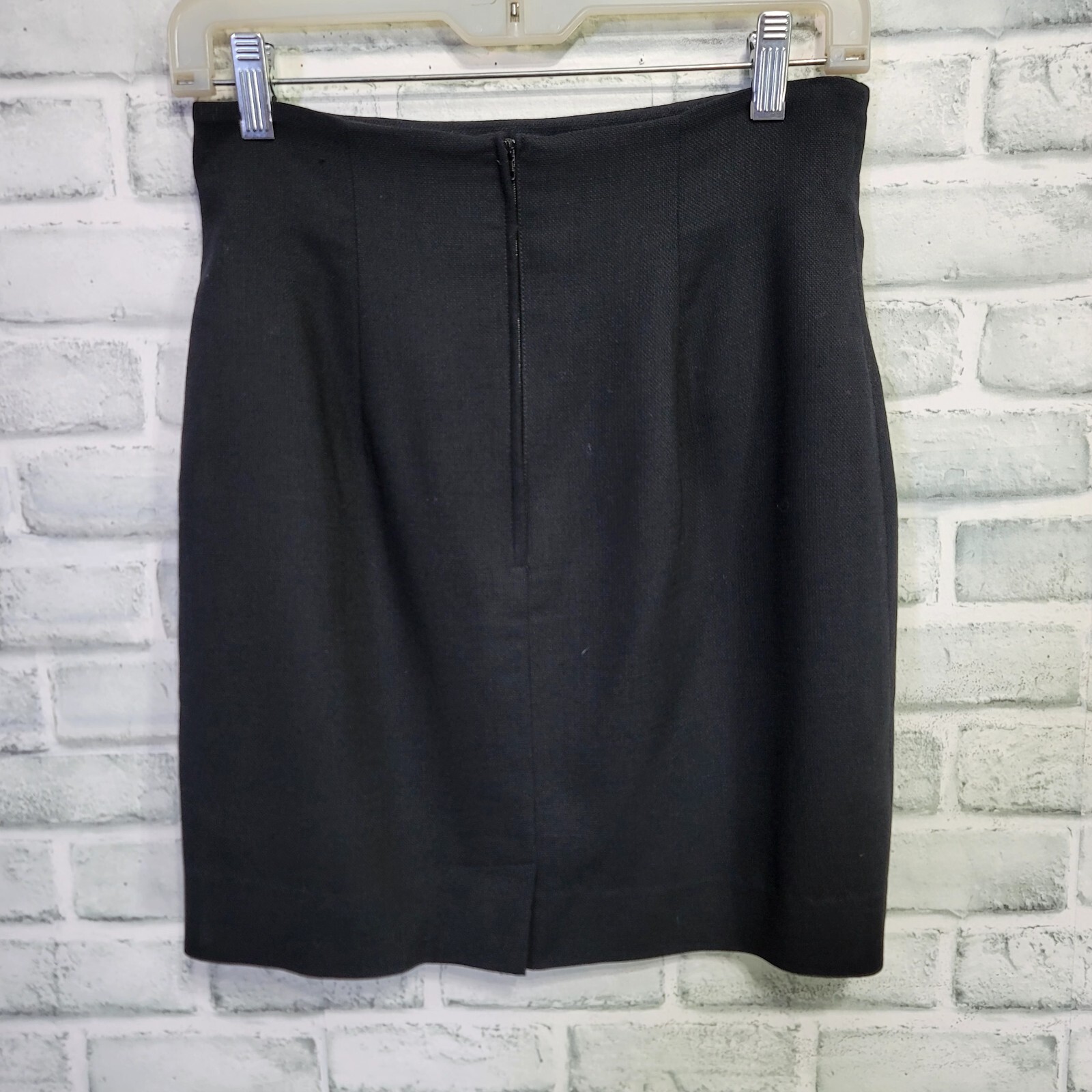 Vintage 90s Moschery Size 6 Black Textured Knit Wool Blend Mini Pencil Skirt