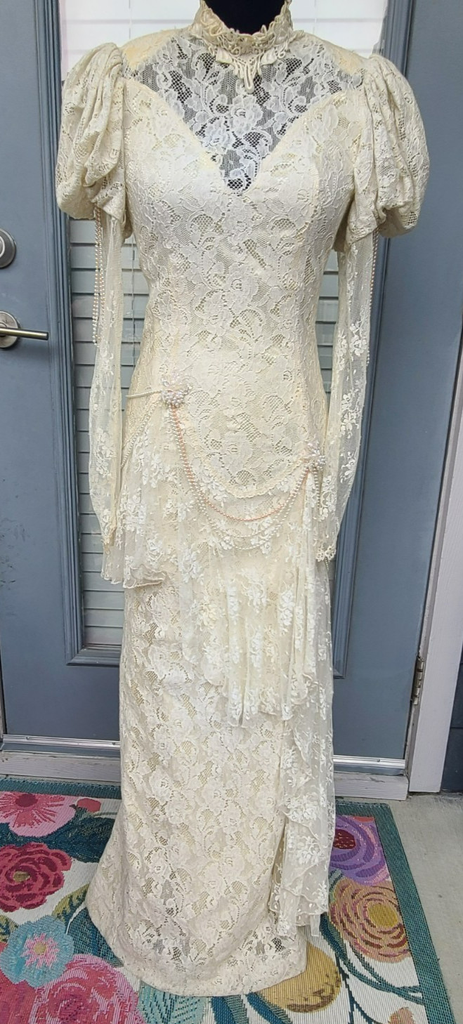 Vintage Susan Lanes Country Elegance Wedding Dress Renaissance Lace Size 8
