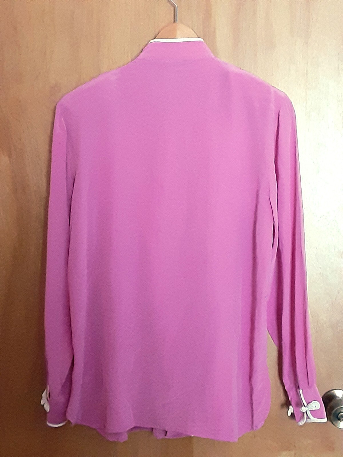 Bob Mackie 100% Silk pink asian style blouse size M w/ Floral Embroidery