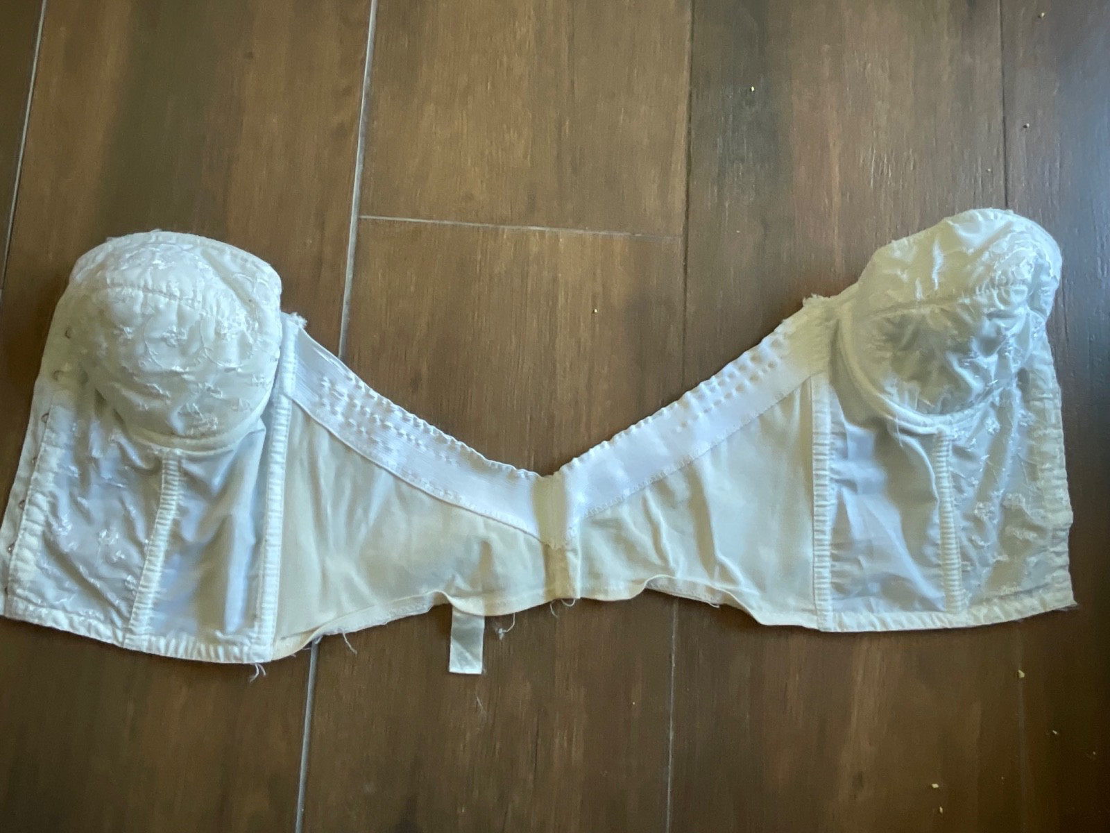 Vintage 50s Pinup Bra White Lace Bustier Hard Padded Cups Underwire Boning 34B