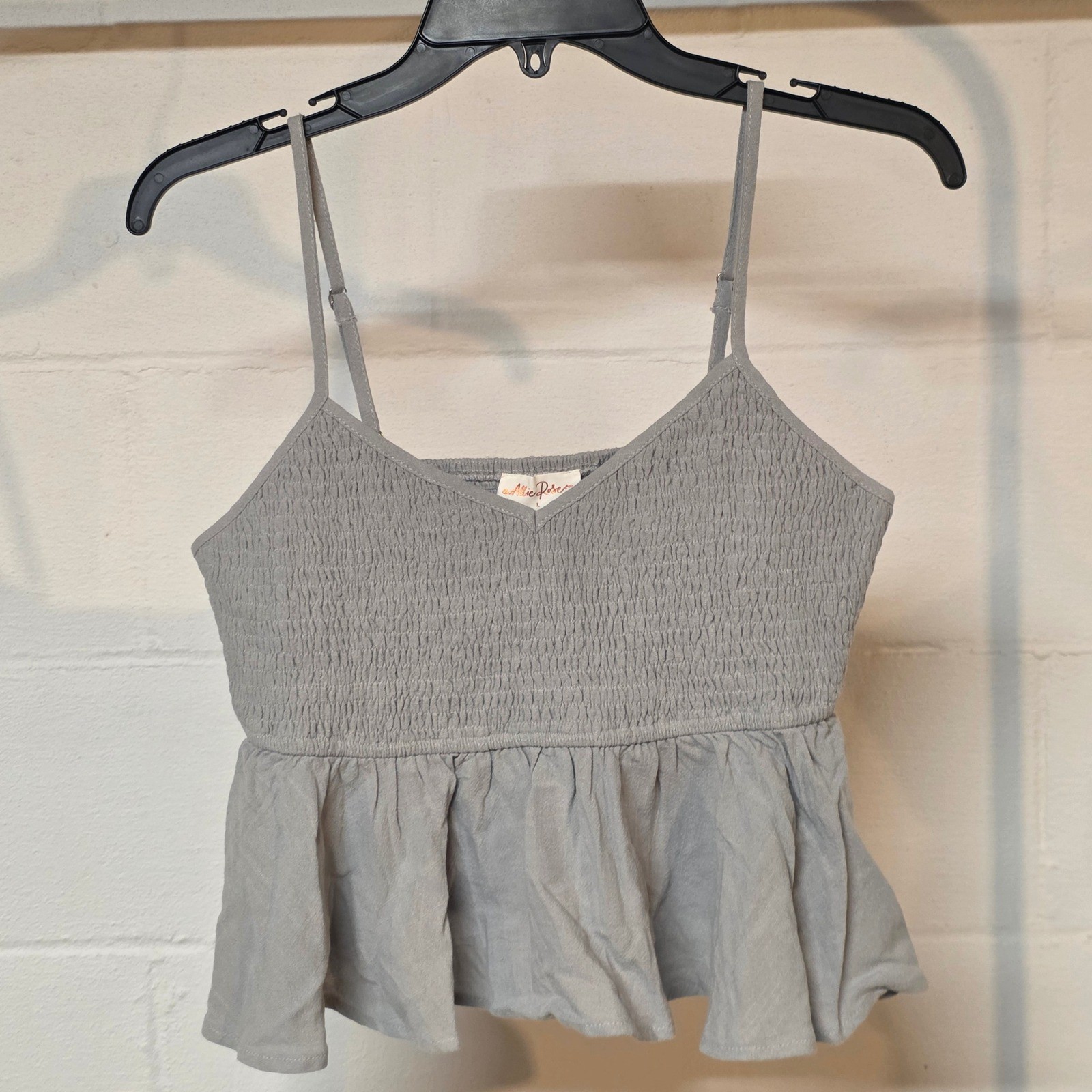 NWT Allie Rose Juniors L Grey Smocked Peplum Cami Top Cotton Linen Blend Summer