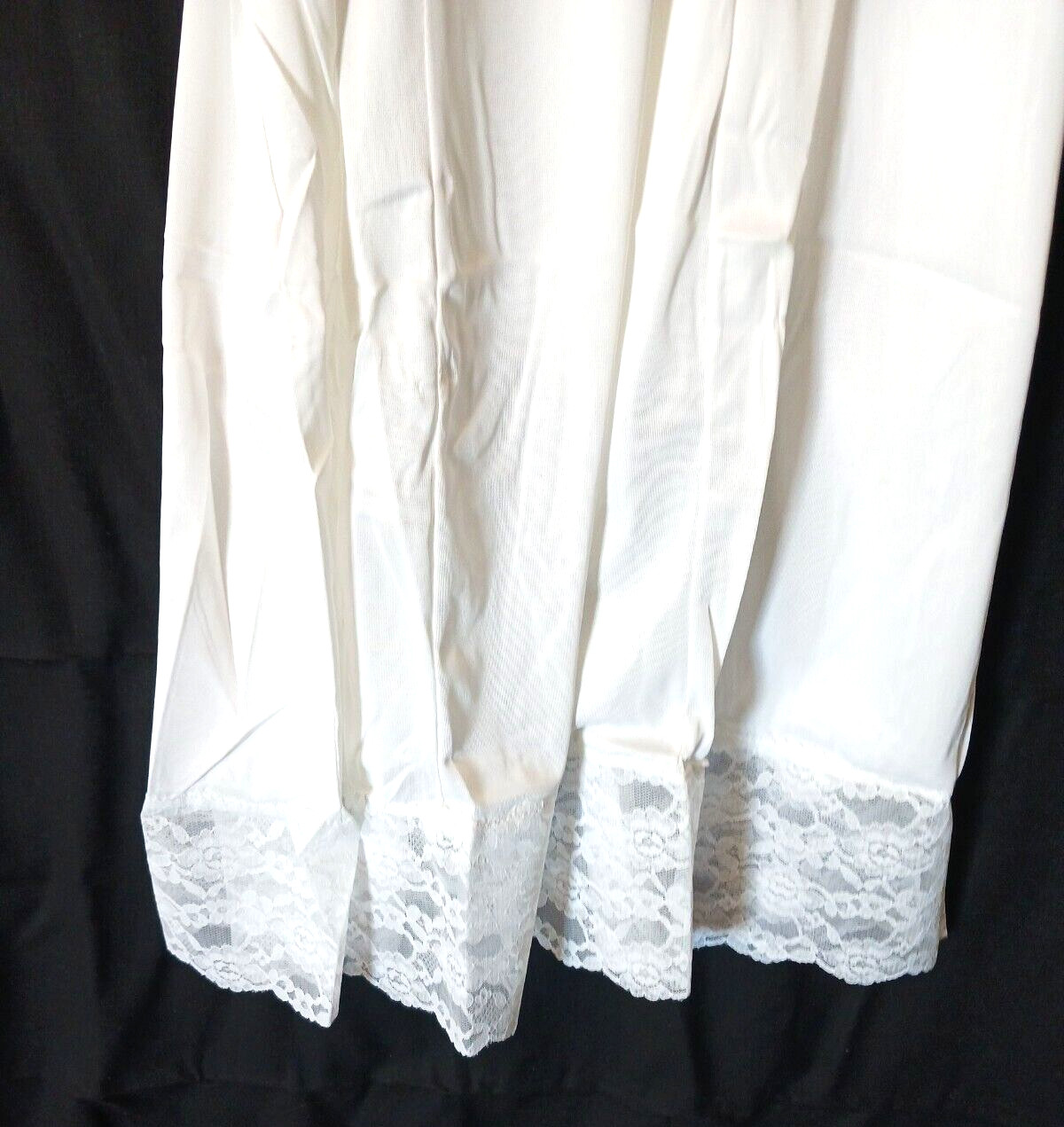 Vintage Slip Nightgown Lingerie Lace Nylon Sz S 32 Bust White 1960s NOS
