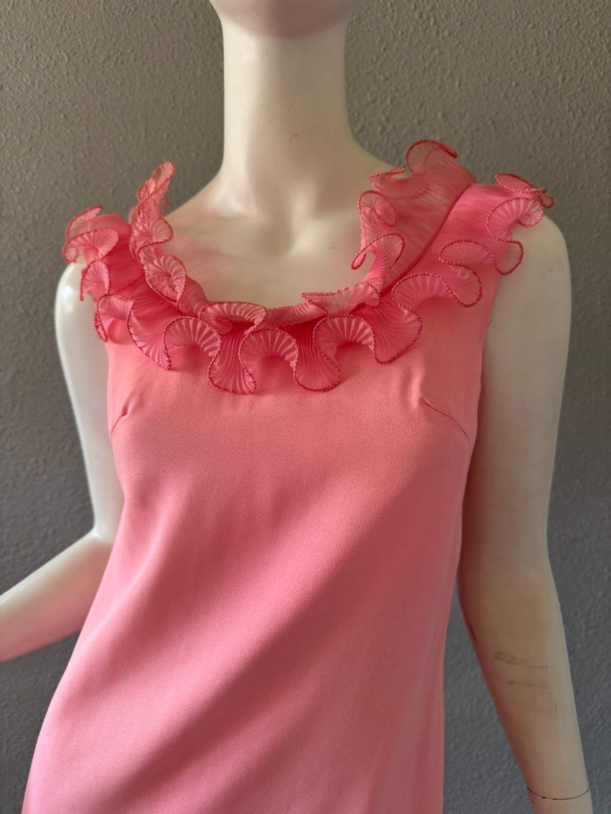 Vintage 60s Pink TWIGGY Ruffle Go-Go MOD Mini Party Dress XS/S