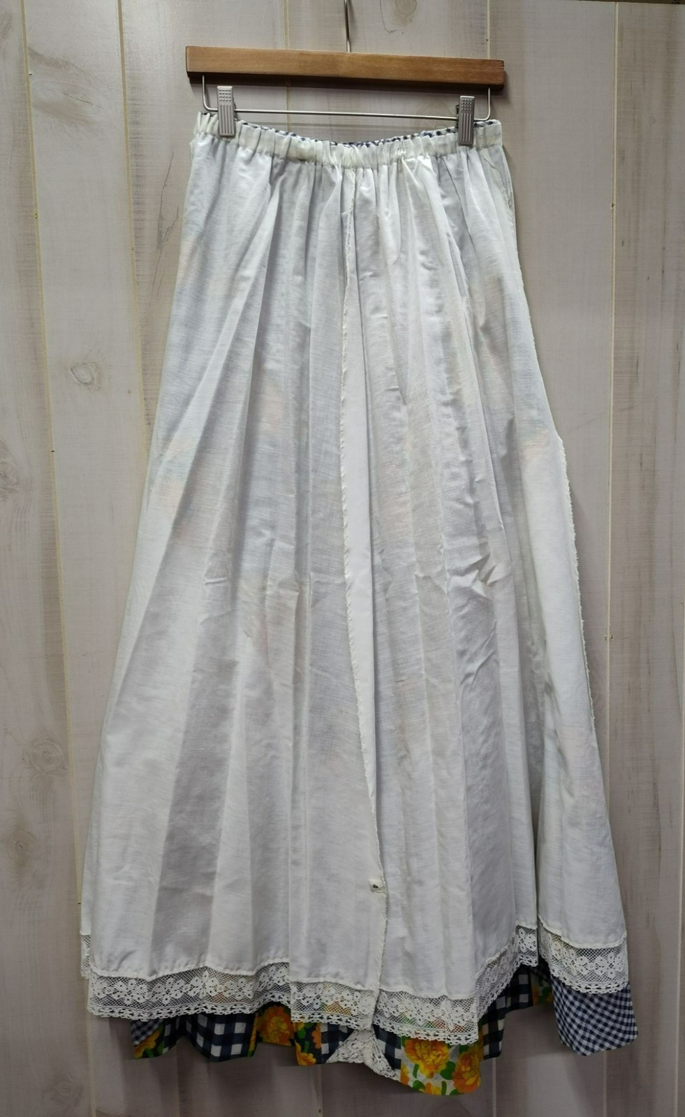 Vintage Chessa Davis Skirt w matching sash belt, Gingham, Floral, Prairie, Lined