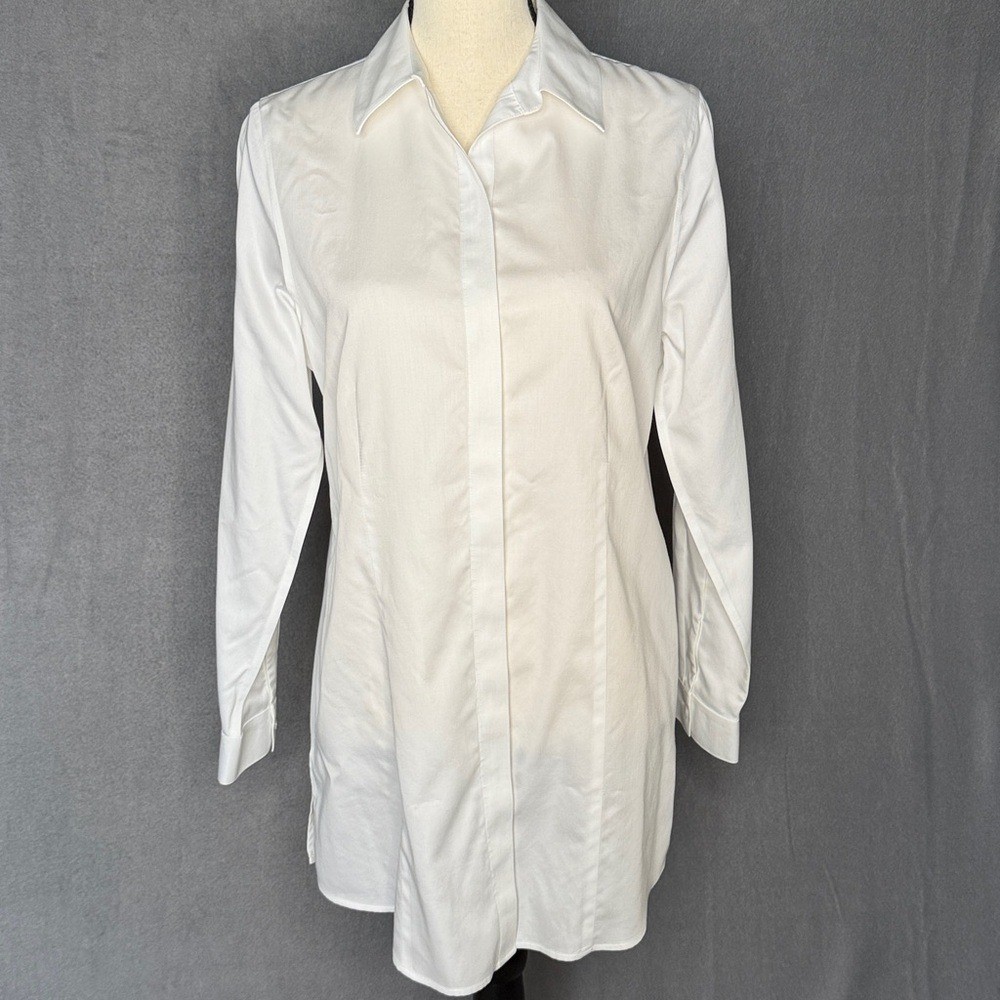 Chico’s White tailored Classic Timeless no iron Button Blouse size small medium