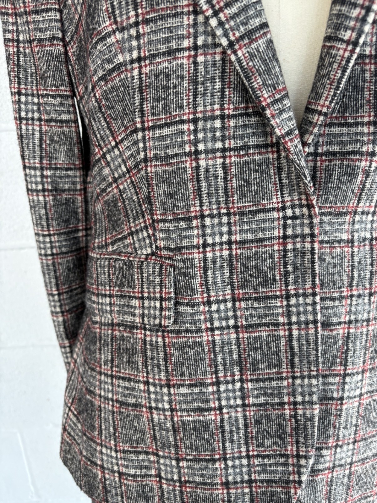 Vintage Y2K Les Copains Glen Plaid Skirt Suit Italian Designer Blazer & Skirt