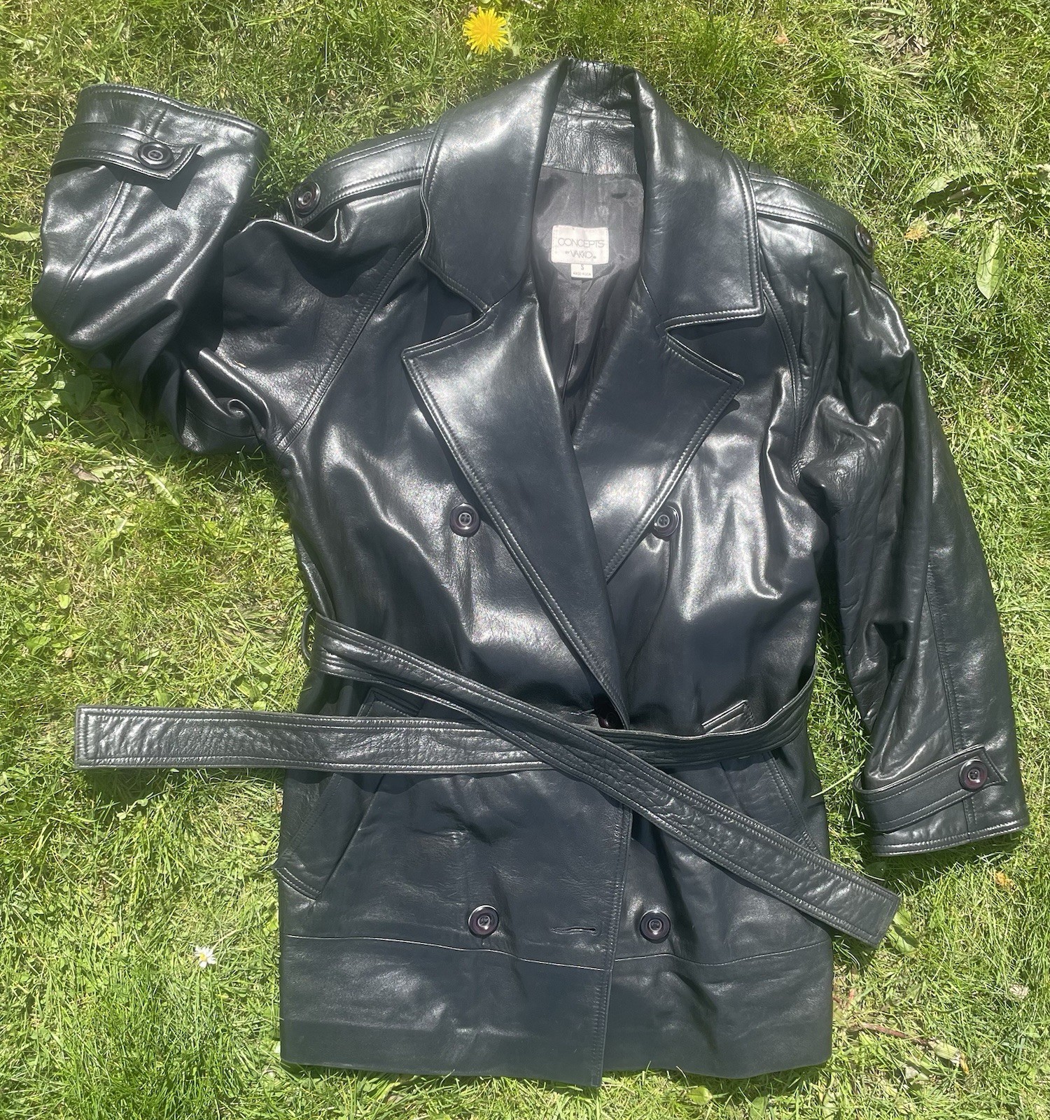 Vintage Concepts by Vakko Black Lambskin Leather Double Breasted Size M US made
