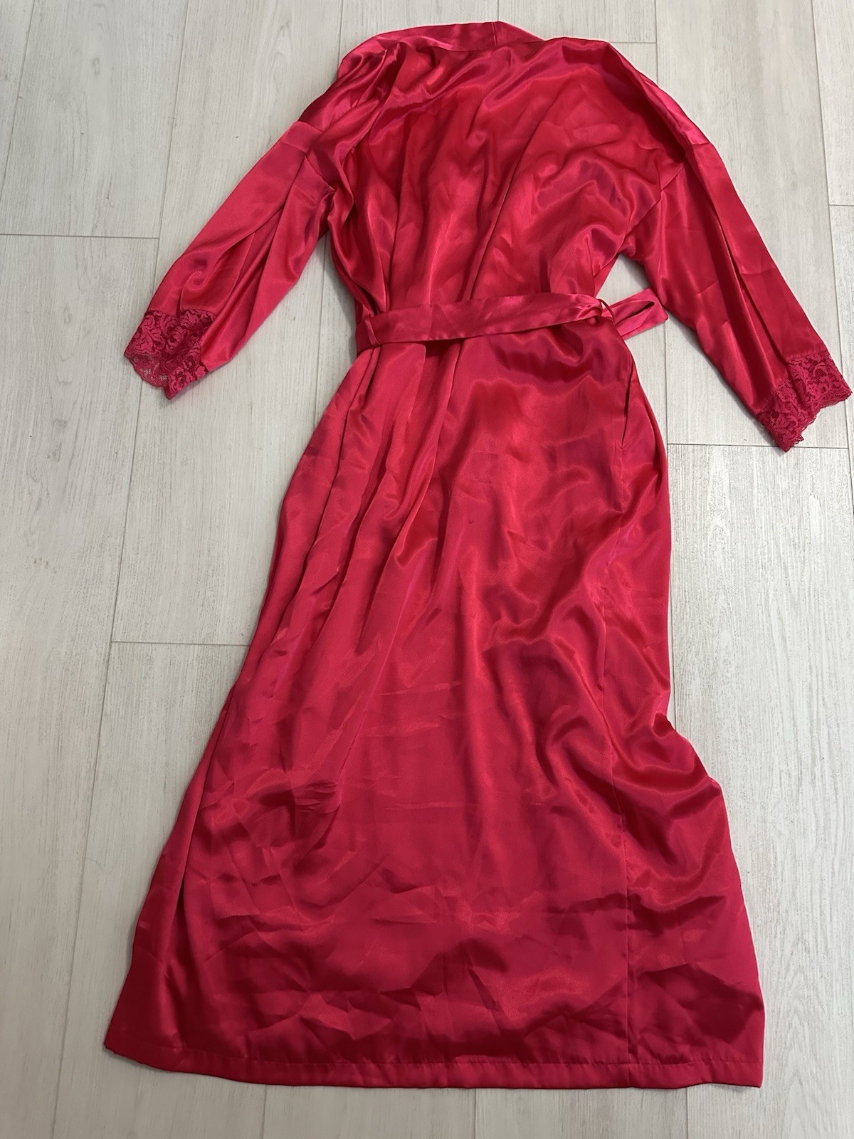 Vintage Victoria’s Secret Satin Robe & Nightgown Set Sz L – Fuchsia Pink – Lace