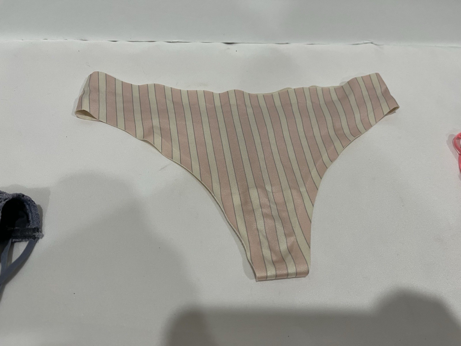 Y2K Victoria Secret Panties M Lot X 6 thongs G String Lace Stripes Bows Femme