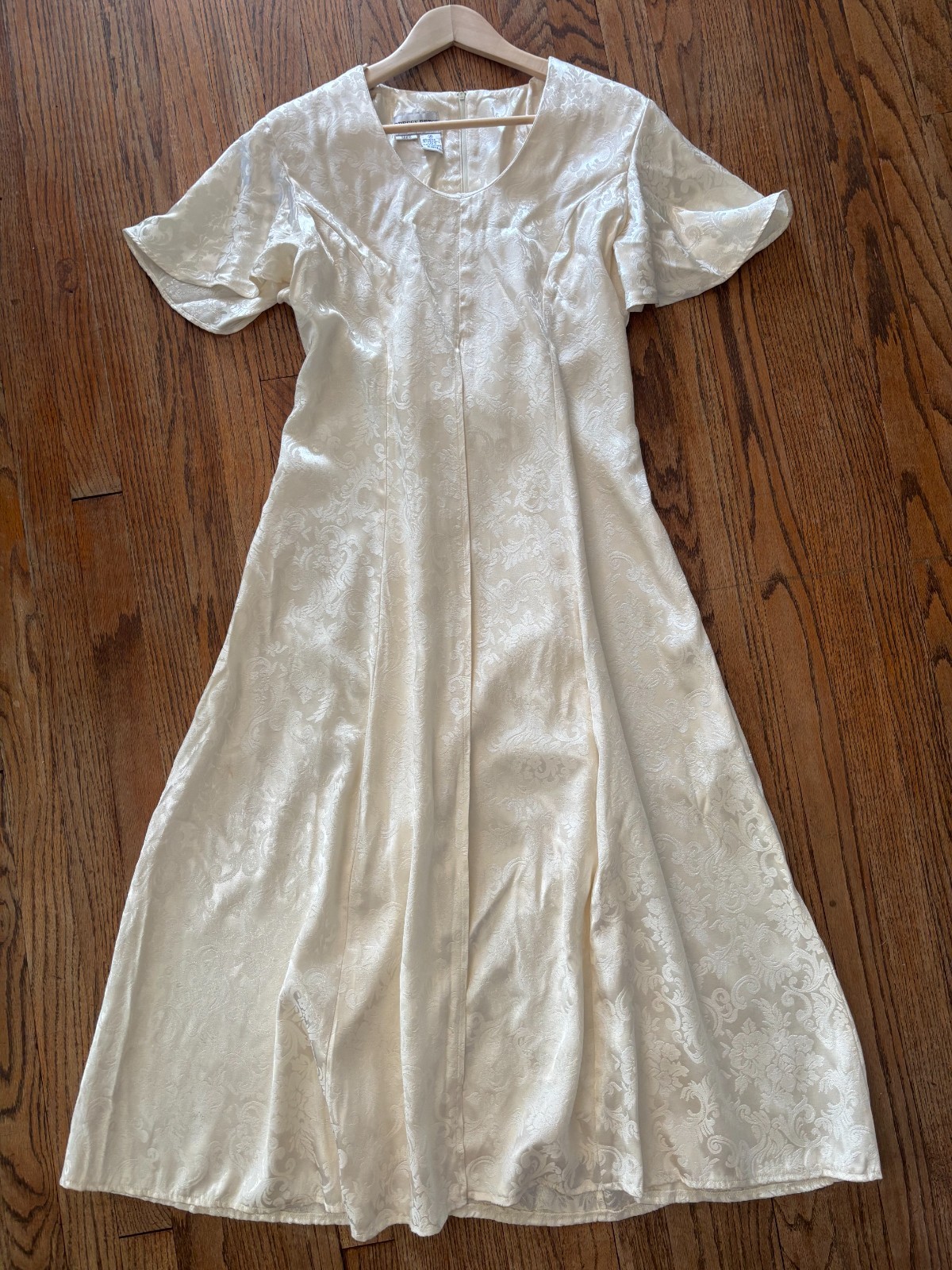 Vintage 1990s Cream Shiny Jacquard Floral Flutter Sleeve Modest Maxi Dress XL