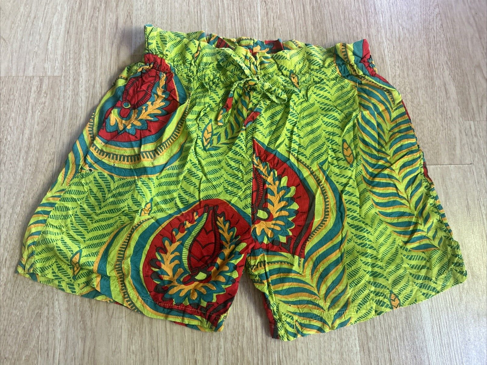 Prod. Dev. Comm. Team Jams World Hawaii Women’s Rayon Shorts Vintage 80s 90s Sm