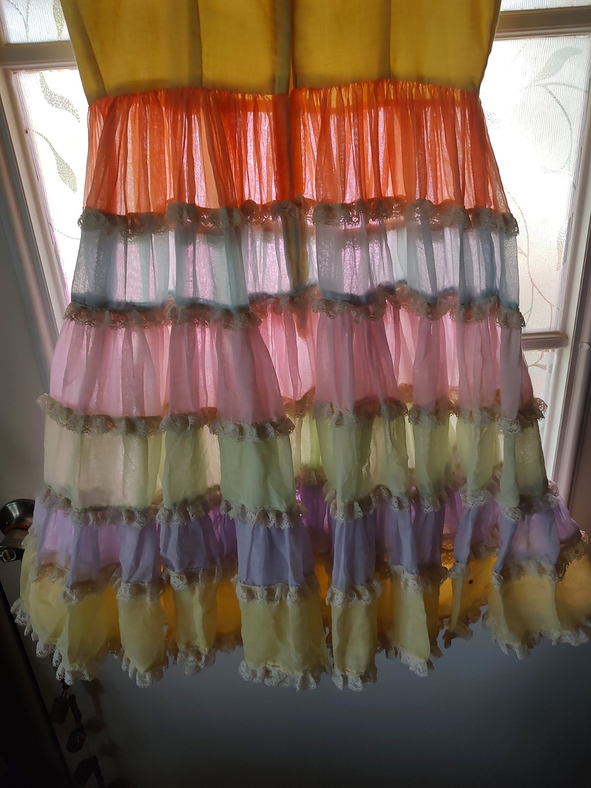 Vintage 40’s Ruffled Easter Sunday Dress, Sz Med Cap Sleeves, Multi Colored