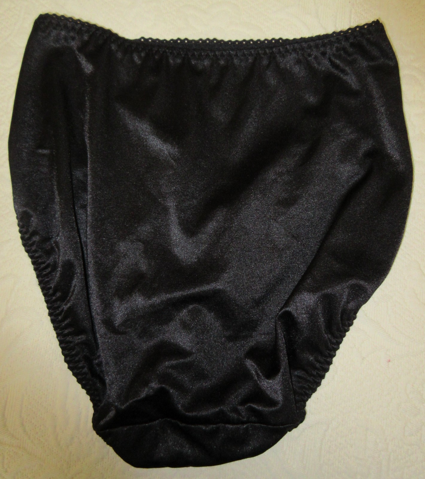 vtg VANITY FAIR SECOND SKIN BLACK 48301 satin HI LEG panties M/6 single pair