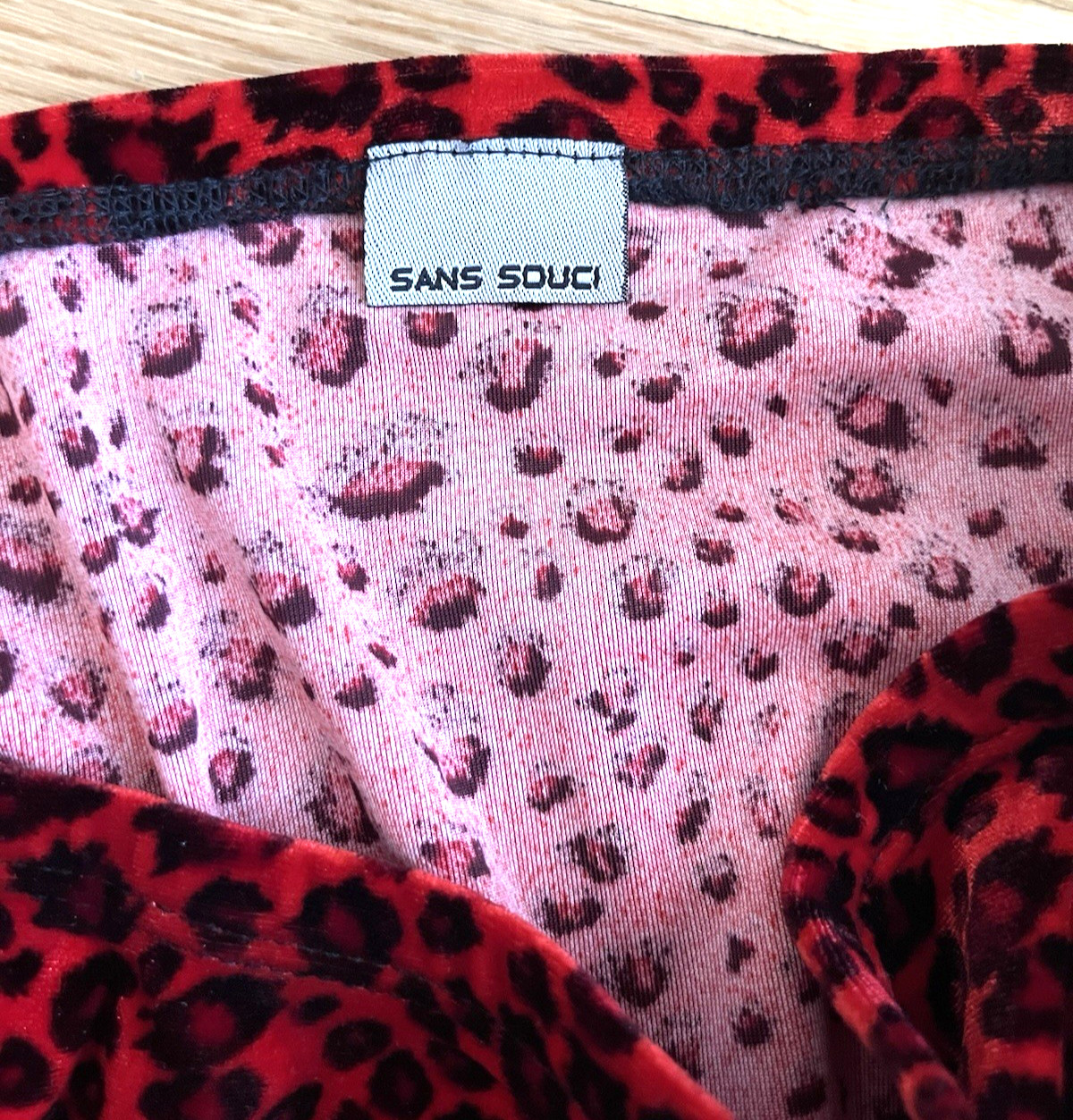 Vintage 90s Sans Souci Leopard Red Velvet Skirt M Goth Punk Ruffle Hem Stretch