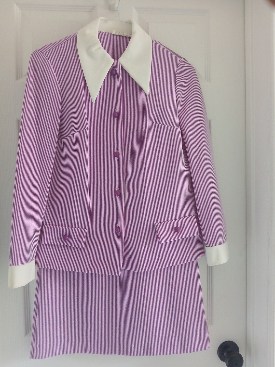 Women’s Vintage Purple/White Pinstripe Button-Down Jacket w/ Matching Skirt. M