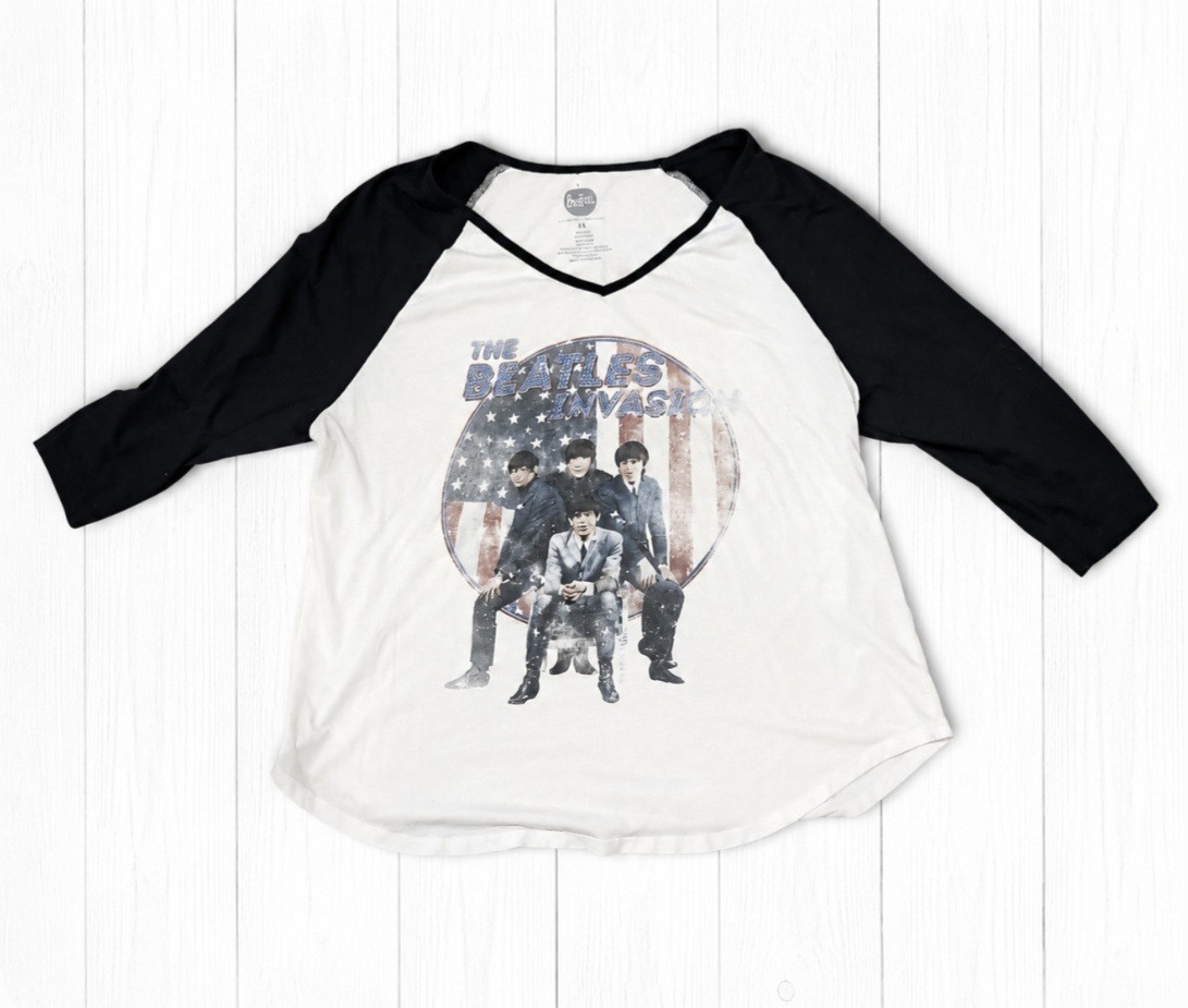Vintage 2000’s The Beatles raglan baseball t-shirt 3/4 Sleeve
