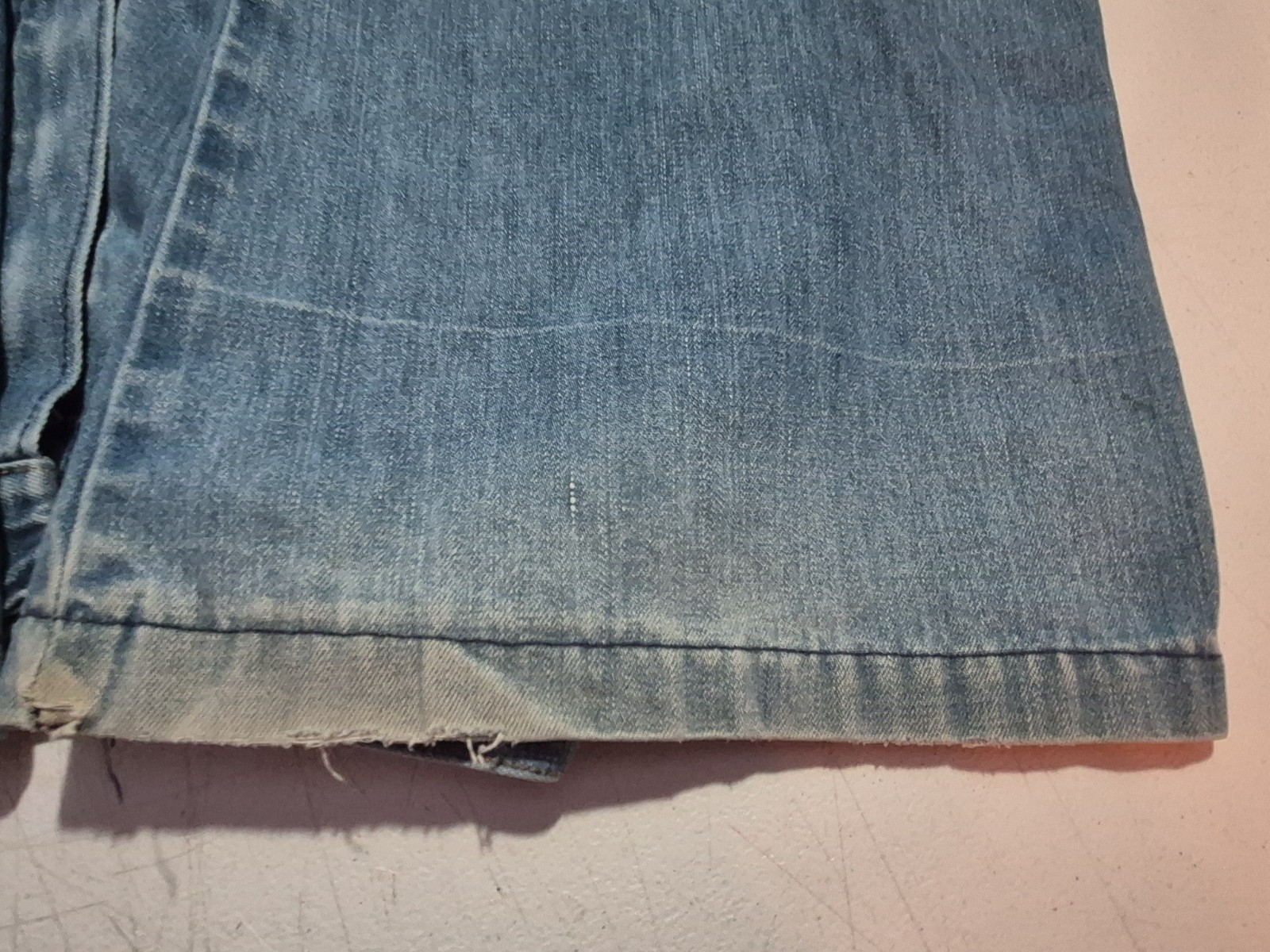 Vtg Wrangler Women’s High Rise Bell Bottoms Blue Jeans 24″? Waist-Stains-READ*