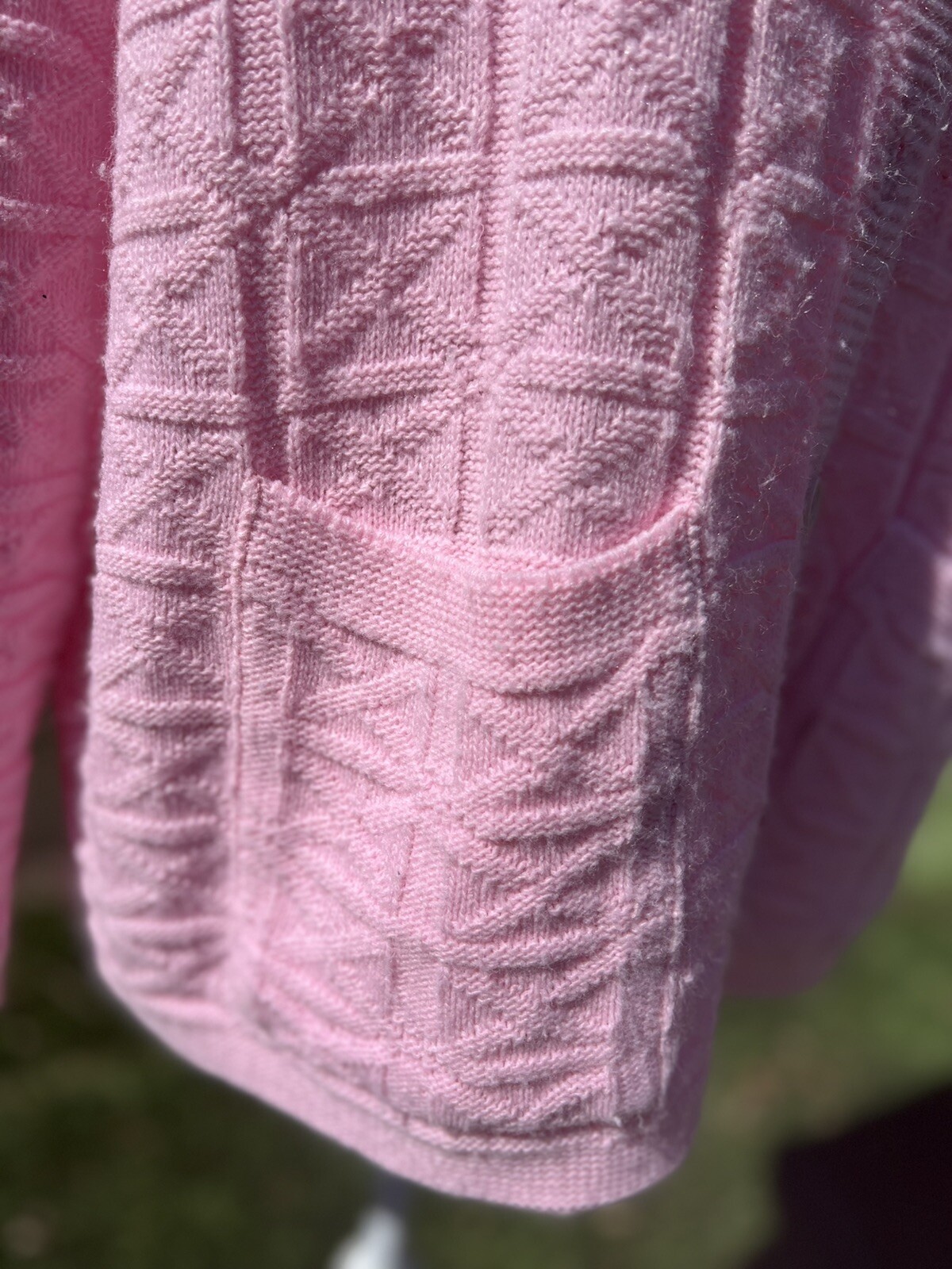 Vintage Billie Jo M Crochet Sweet Pink Long Sleeve Knit Cardigan Sweater USA
