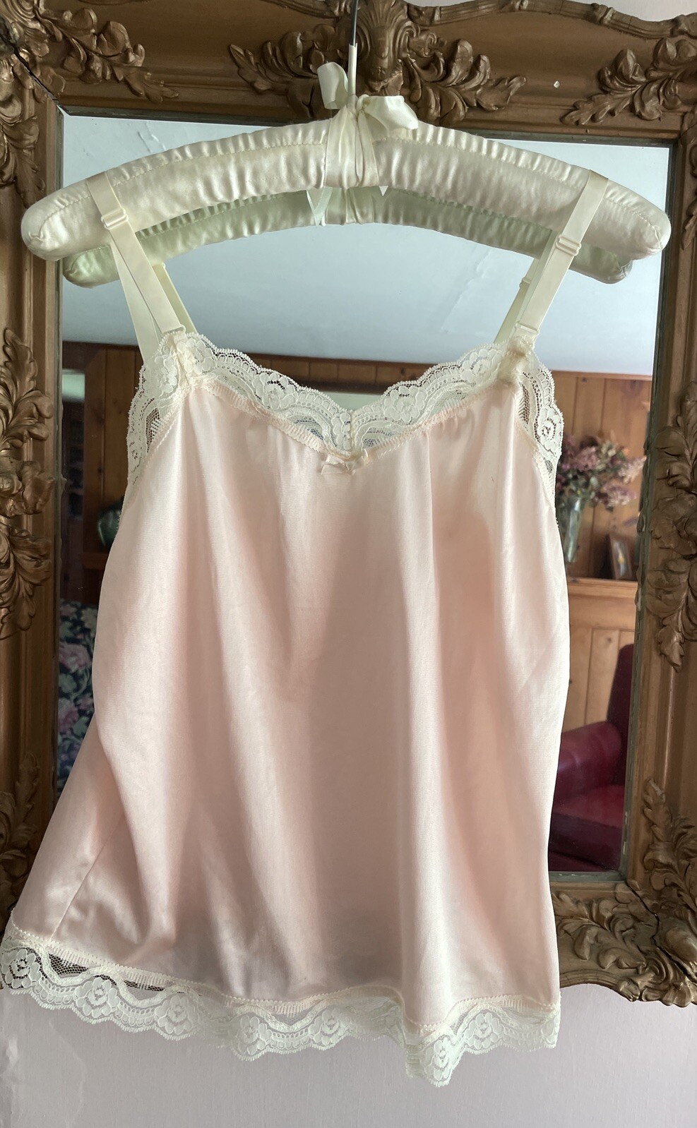 Vintage Undercoverwear Silky Poly Lace Bow Accent Lingerie Cami XS/Sm