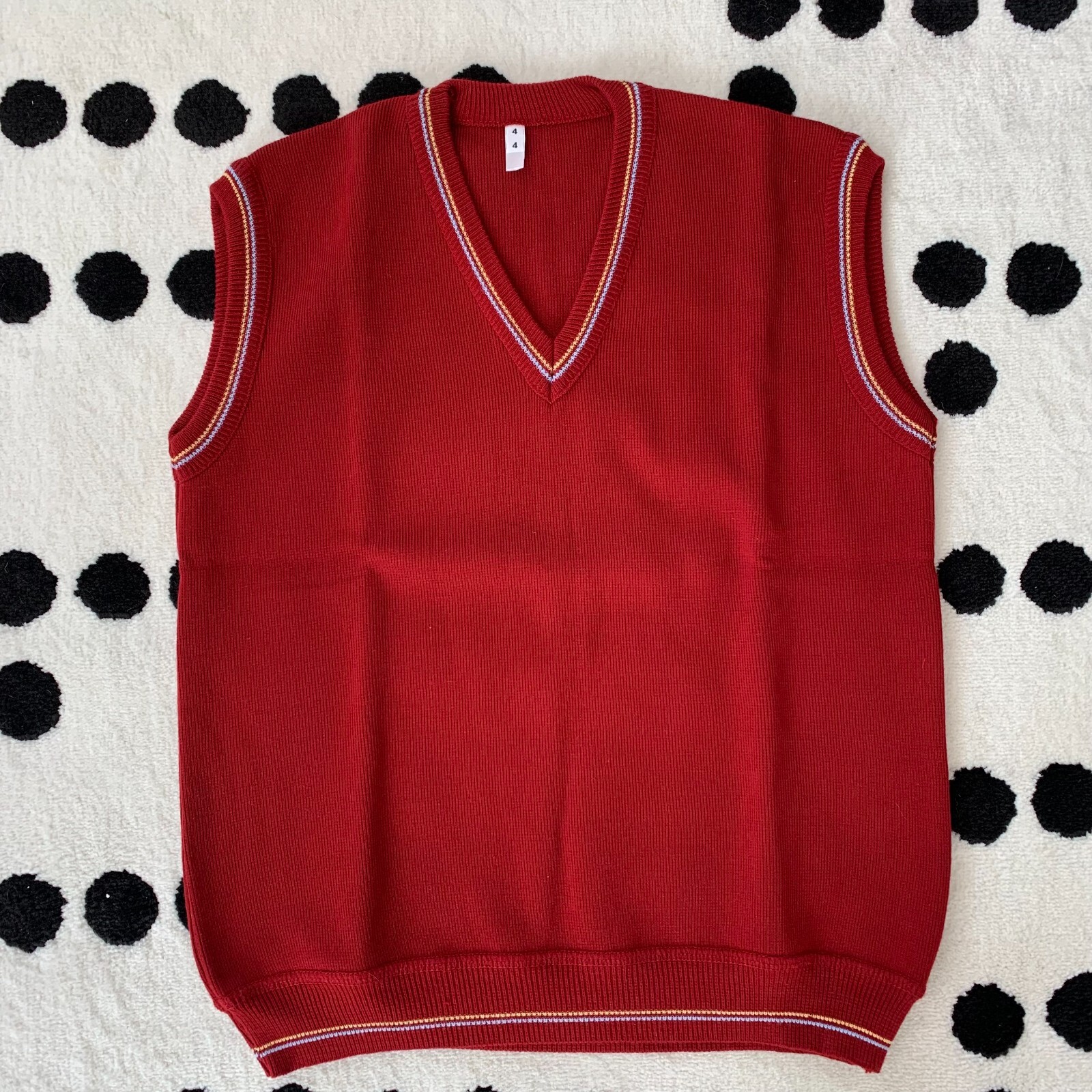 Vintage Sweater Vest Women’s 4 XS Red Knit V-Neck Preppy Academia 60s 70s 90s