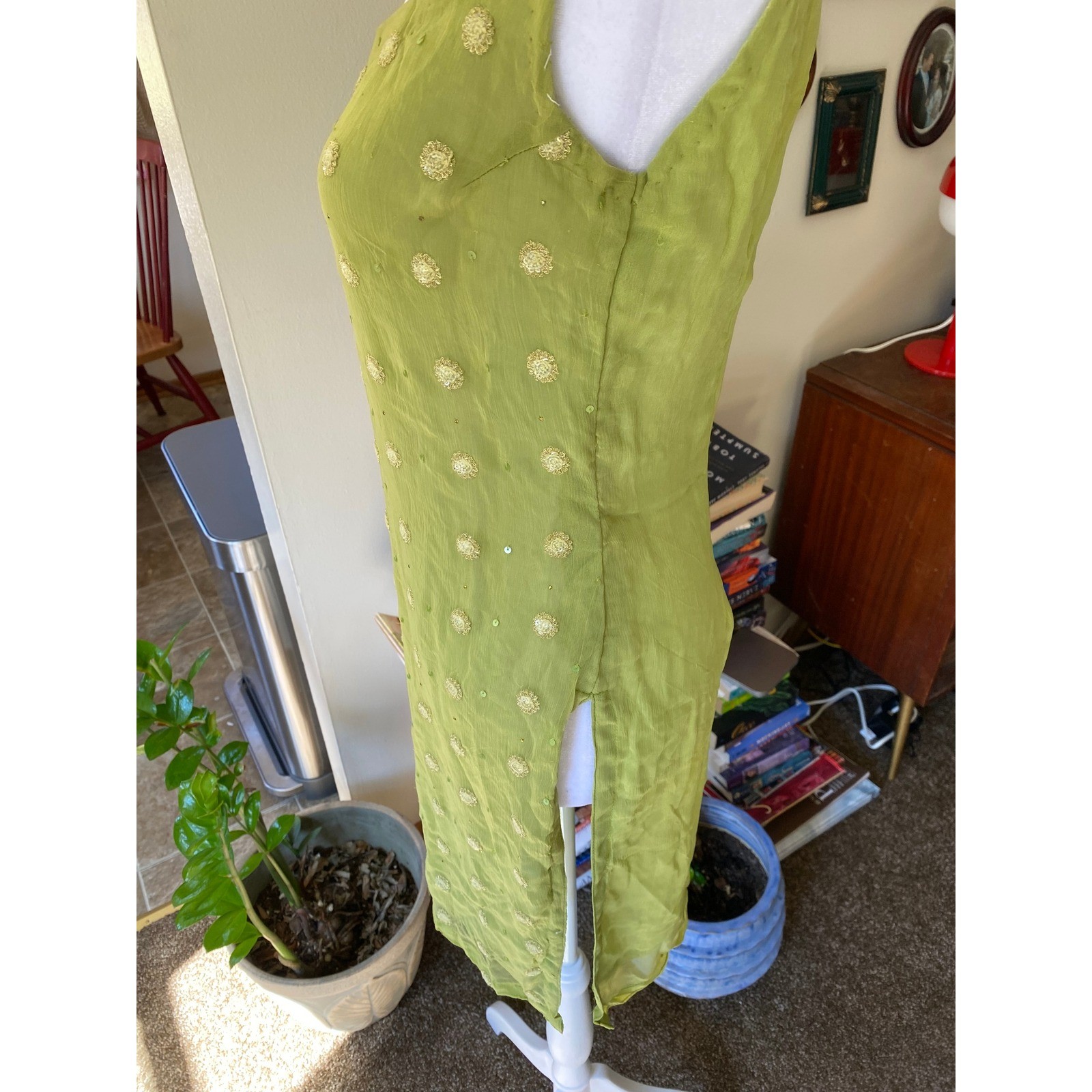 Vintage Silk Sheer Embroidered Green Shift Dress Medium Boho Fairy Ethereal Fest