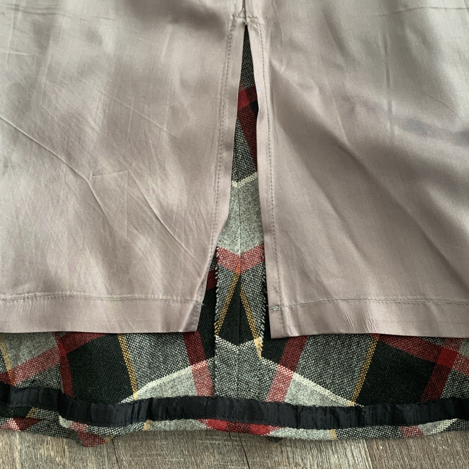 Vintage Panther Plaid Pleated Bias Skirt Red Grey Black Cream Gold Size 11/12