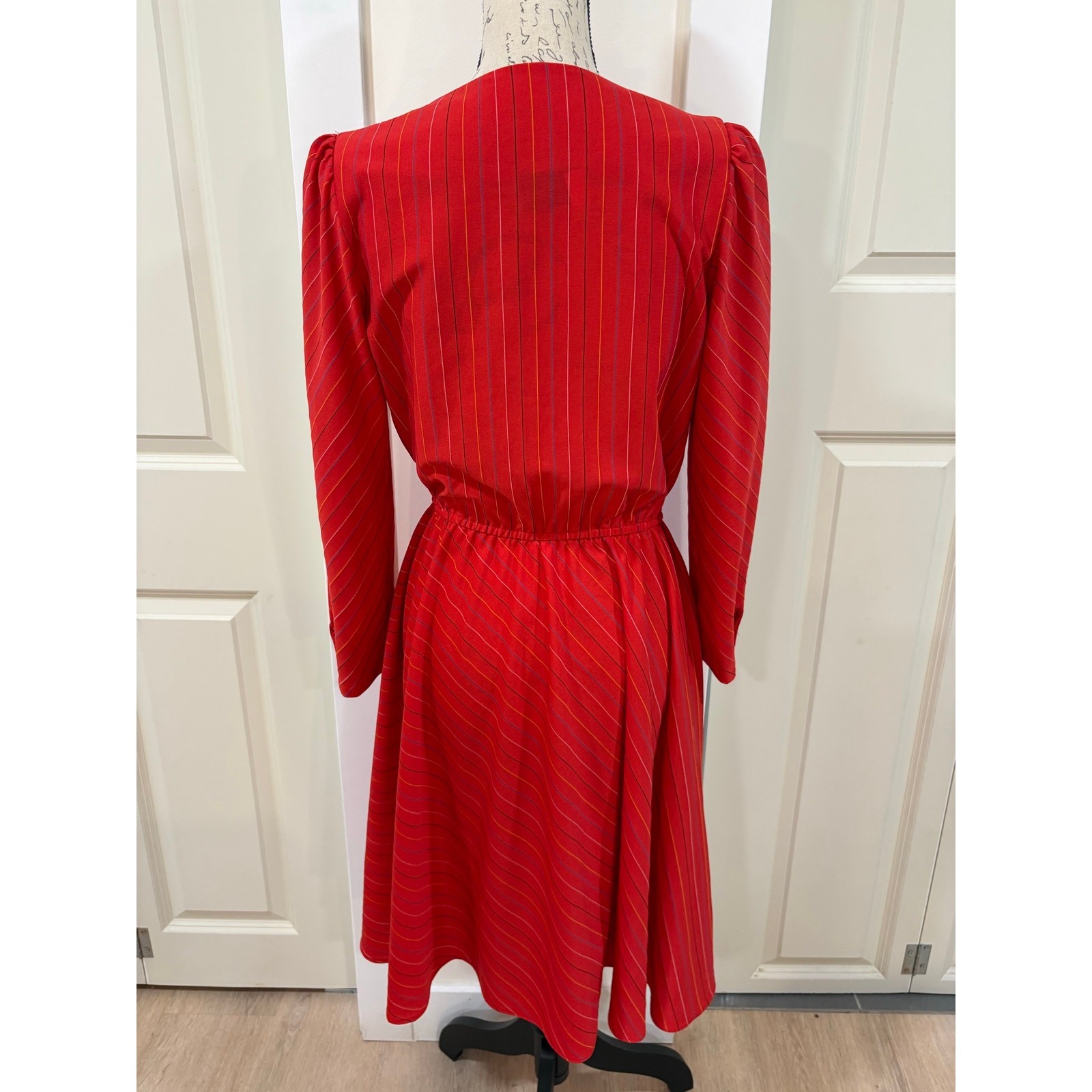 Vintage S.L Petites Size 14 Red Long Sleeve Midi Dress
