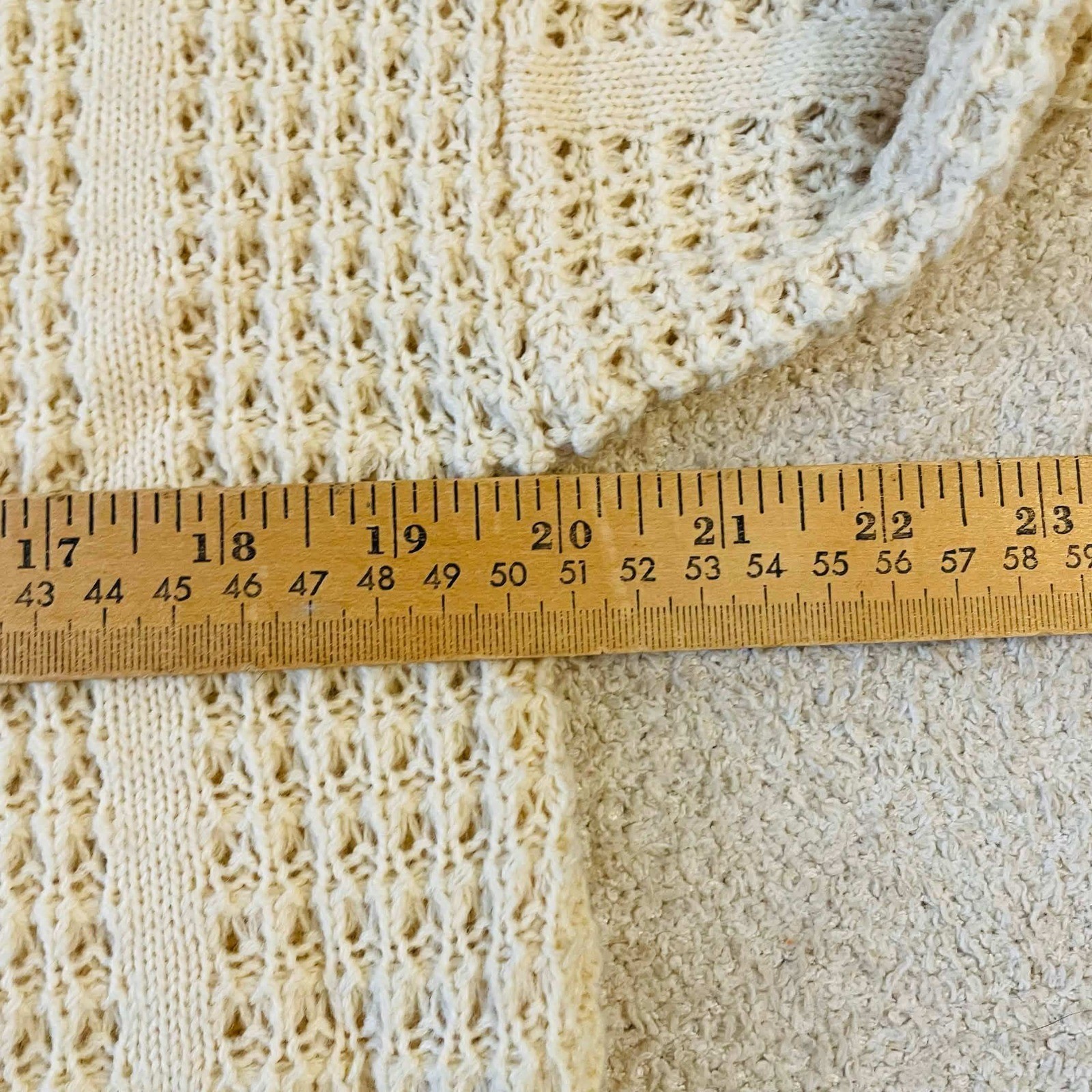 Vintage Saturdays Cream Knit Crew Neck Sweater Medium Acrylic Pullover 80s 1988