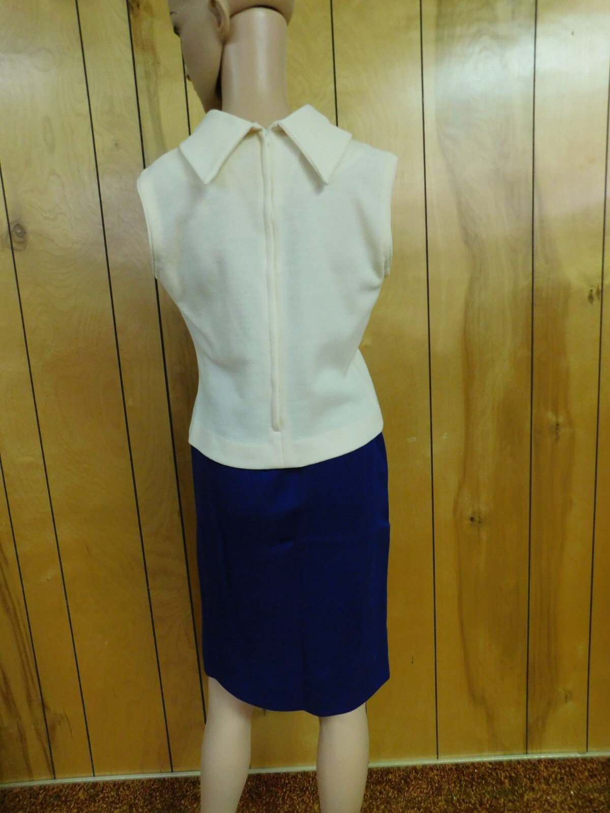 Vintage JUDY WAYNE Blue Sweater 3 pc set Skirt Blouse Jacket Waist 28-30″
