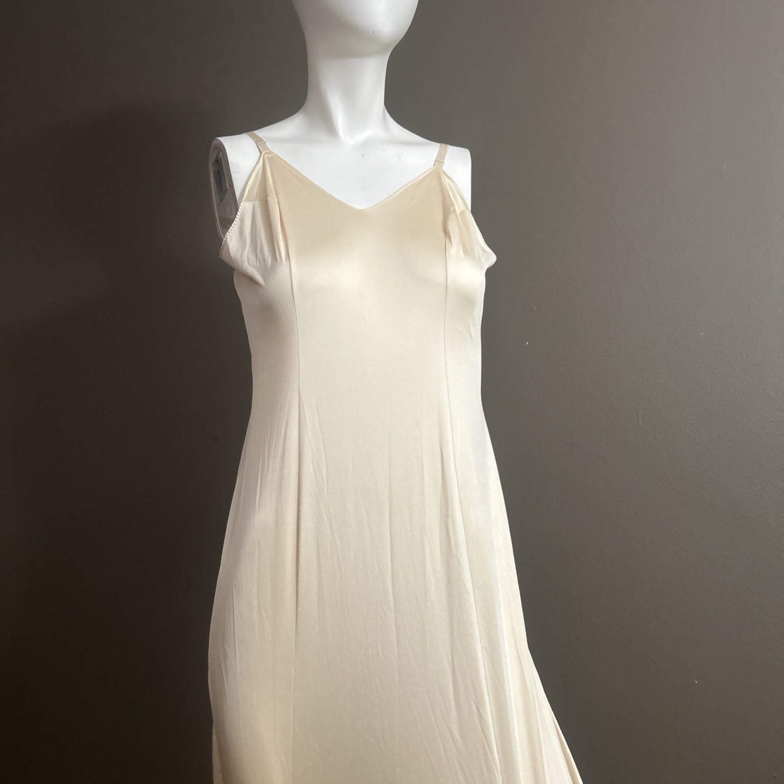 Vanity Fair Flesh Colored Full Slip, Vintage Size 36, Split Side