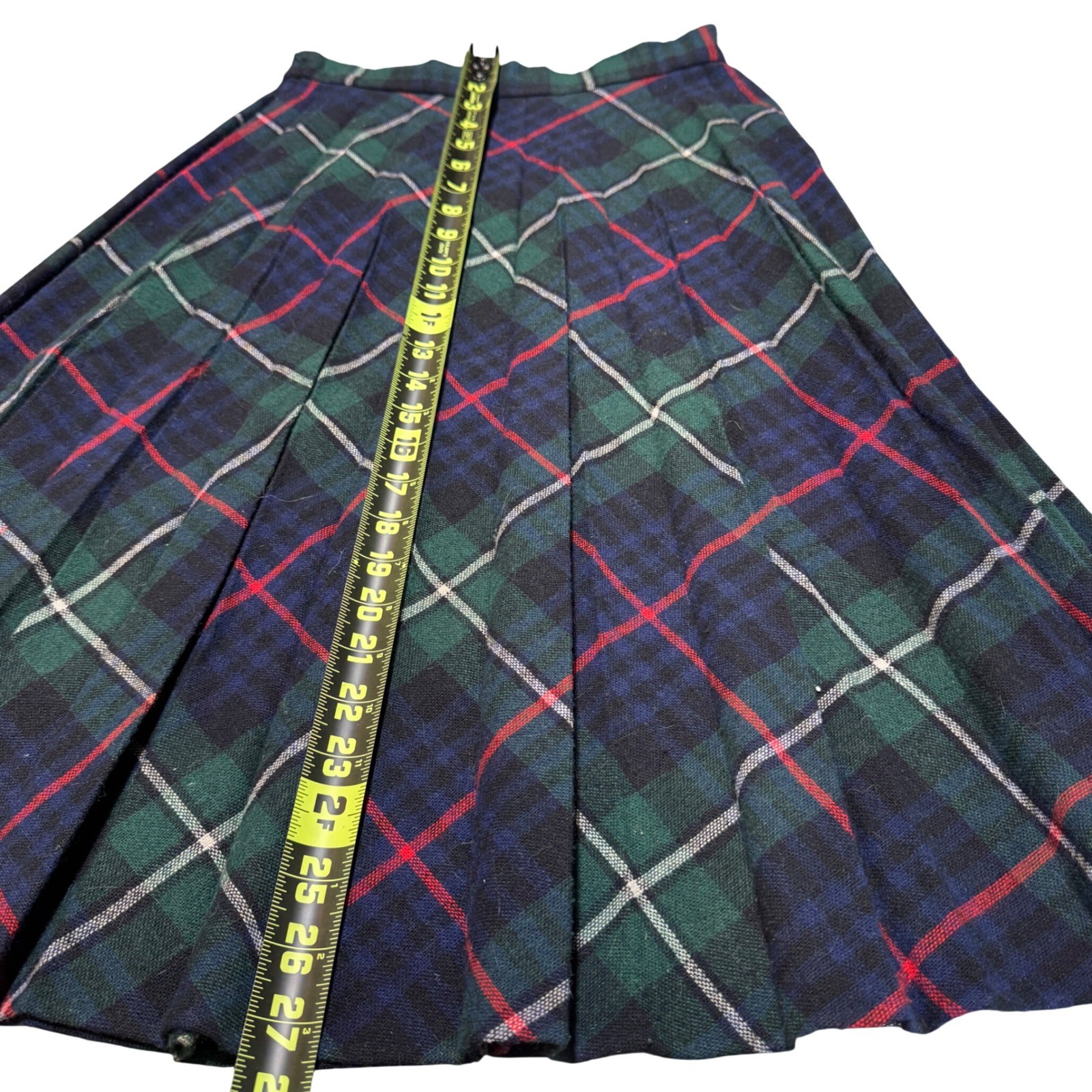 VTG Plaid Pleated Skirt Womens 26 IN Waist Midi Dark Academia Preppy Wool Blend