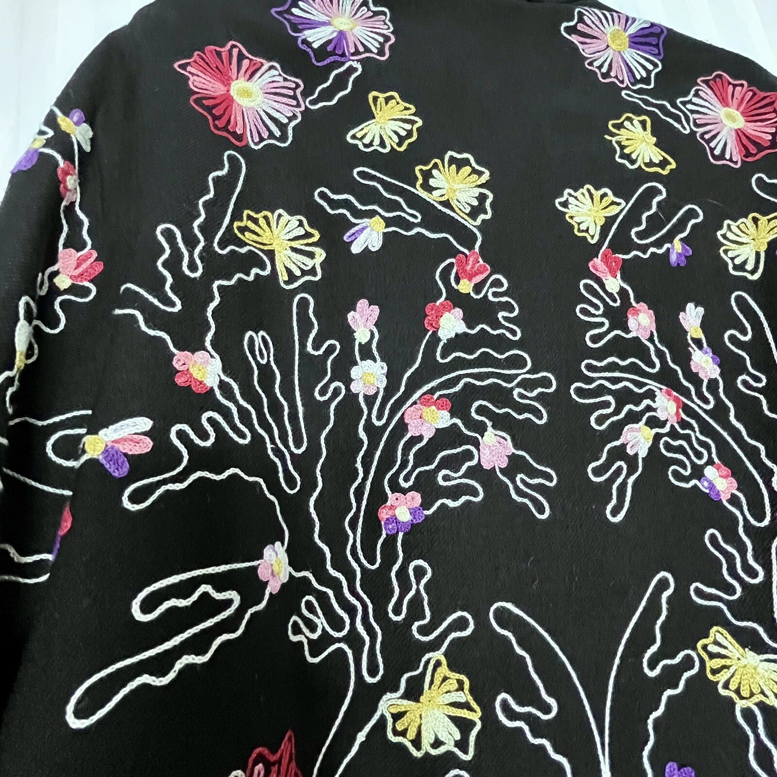 Vintage Womens Floral Embroidered Jacket Top Wool Blend Size L Art to Wear