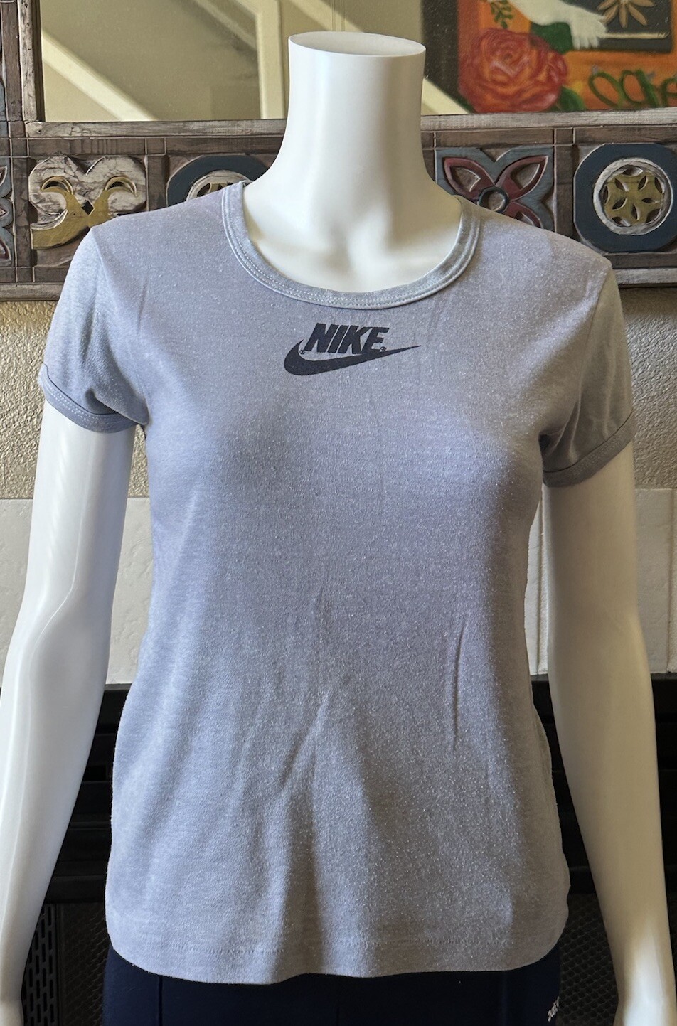 VTG Nike Logo Blue t-shirt bust 31″ Length 22” xs/s Scoop Neck