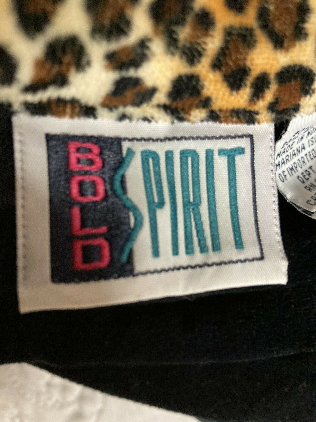 Bolo Spirit Women’s L XL Black Cheetah Print Jacket Shacket Pull On Pants Set