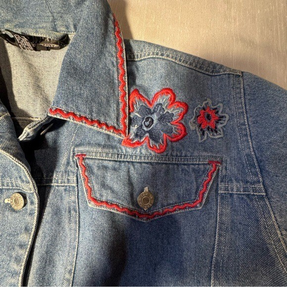Vintage Floral Denim Jacket SK Wear Medium