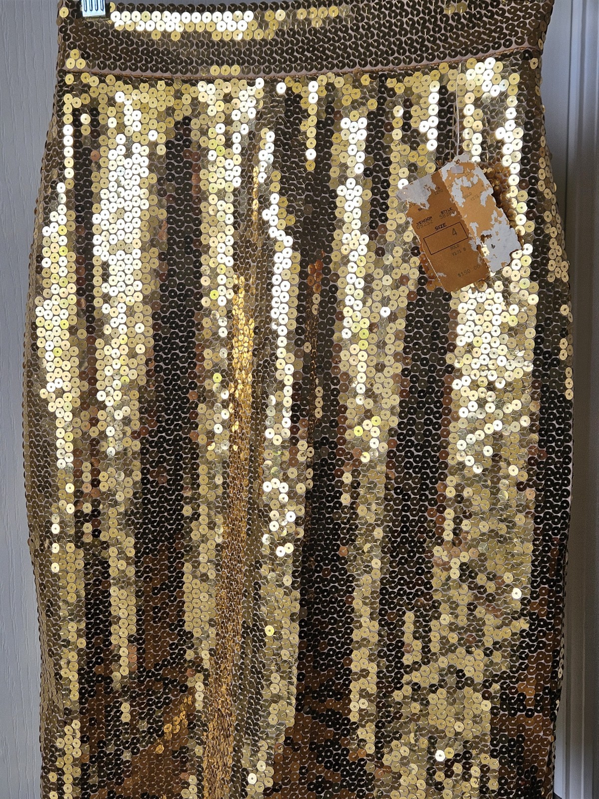 RARE NEW Vintage Bergdorf Goodman Plaza NY Baldanza Size 4 Gold Sequin Skirt NWT
