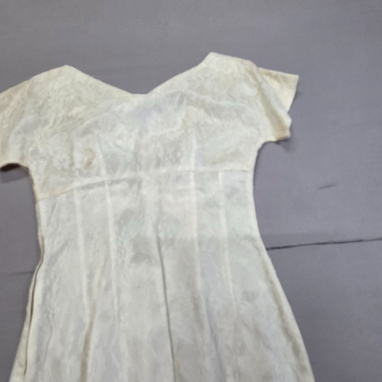 Vintage 50s Ivory Floral Lace Cocktail Dress Bow Waist Wiggle Sheath Mid Century