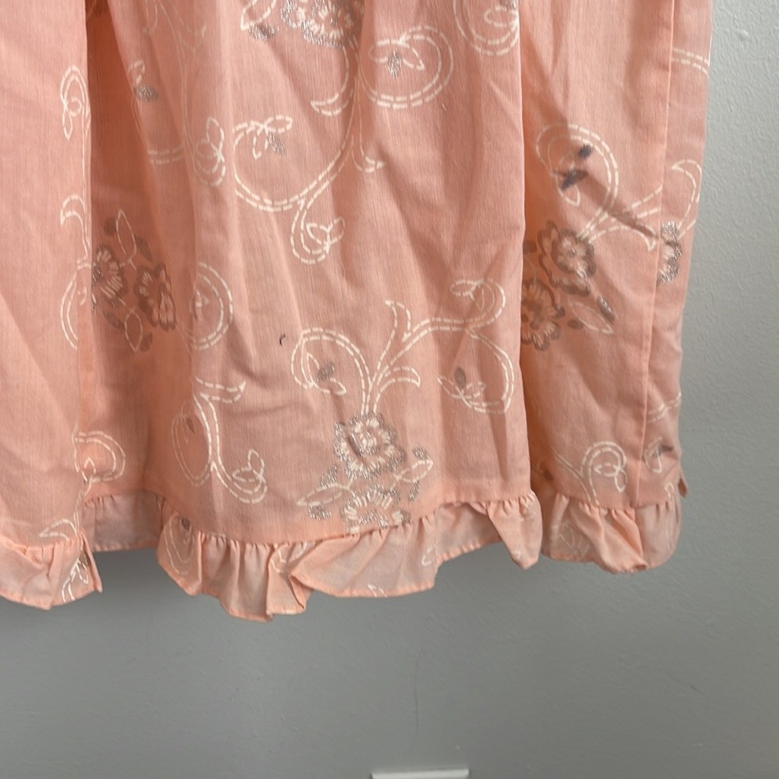 Vintage California Connection metallic flower print puff sleeve ruffle hem dress