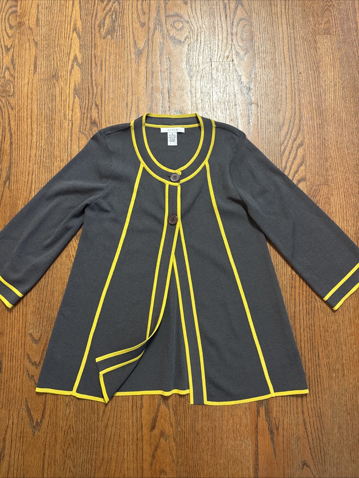 1960s Grace Mod Cardigan Retro Sweater In Grey And Mustard Size Medium EUC