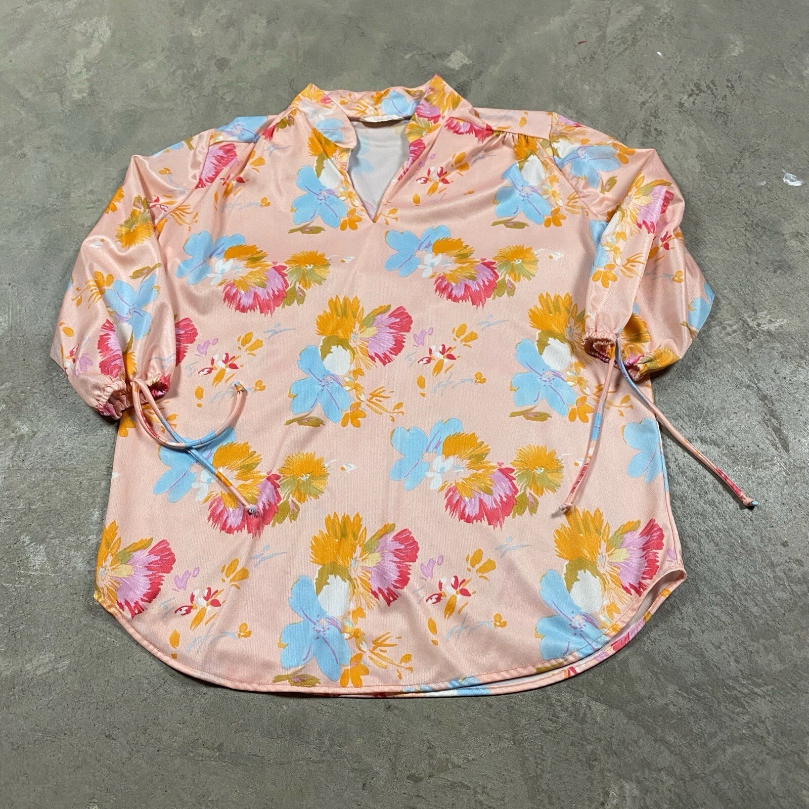 70s VTG Penny Lou of California BLOUSE Secretary M Disco Mod Hippie Peach Shirt