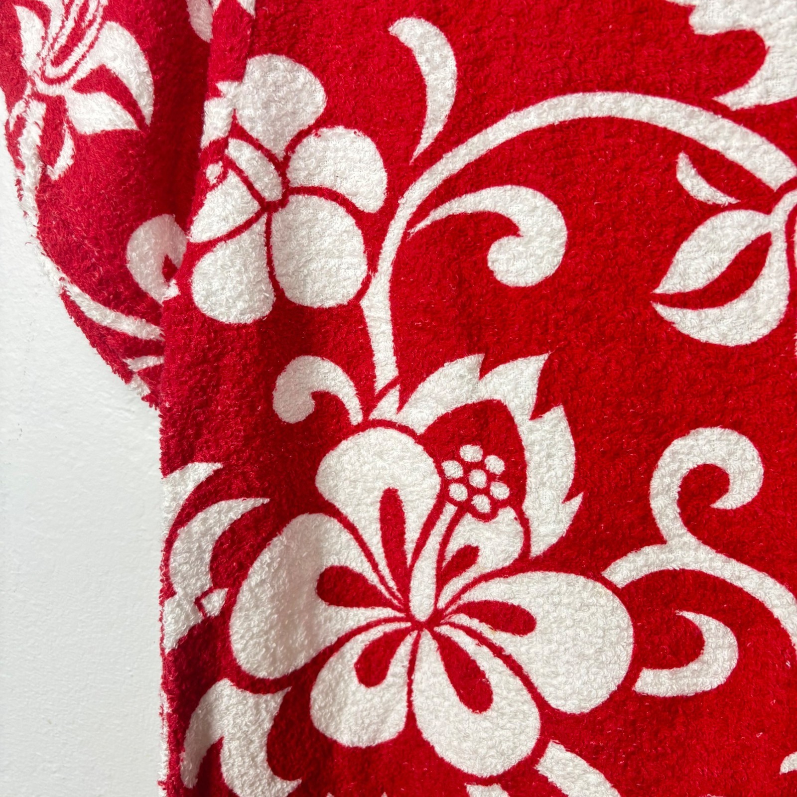 Deadstock Vintage Gertrude Davenport S 60’s 70’s Hibiscus Shirt Red White Floral