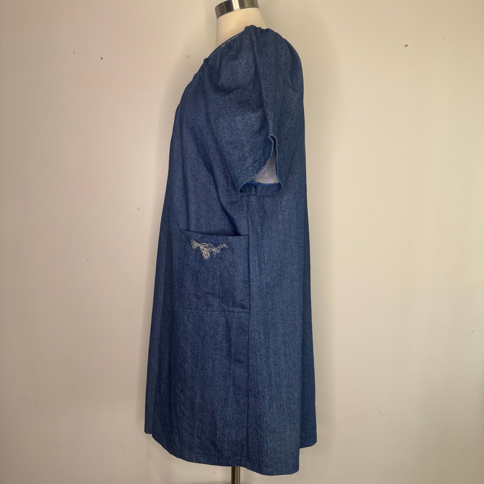 VTG Handmade Cotton Denim Caftan Smock Mumu House Dress Size Small
