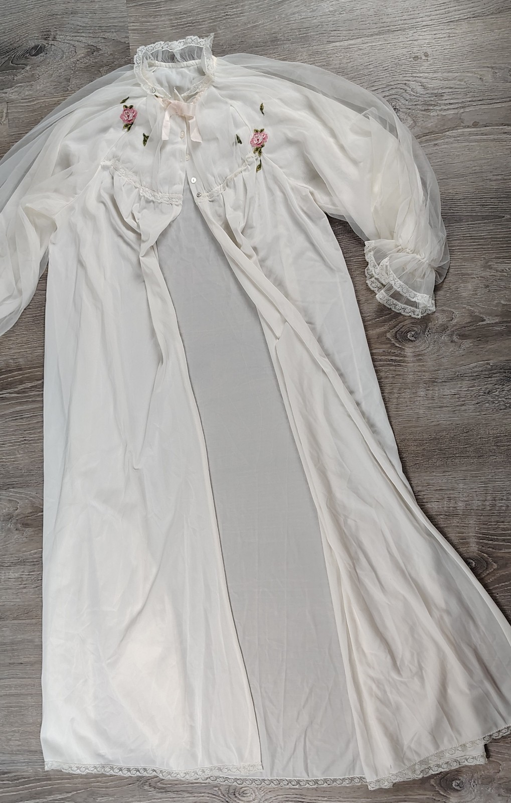 Vtg Laros Peignoir Set Nightgown Robe White Lace Rose Appliques Large 34 USA