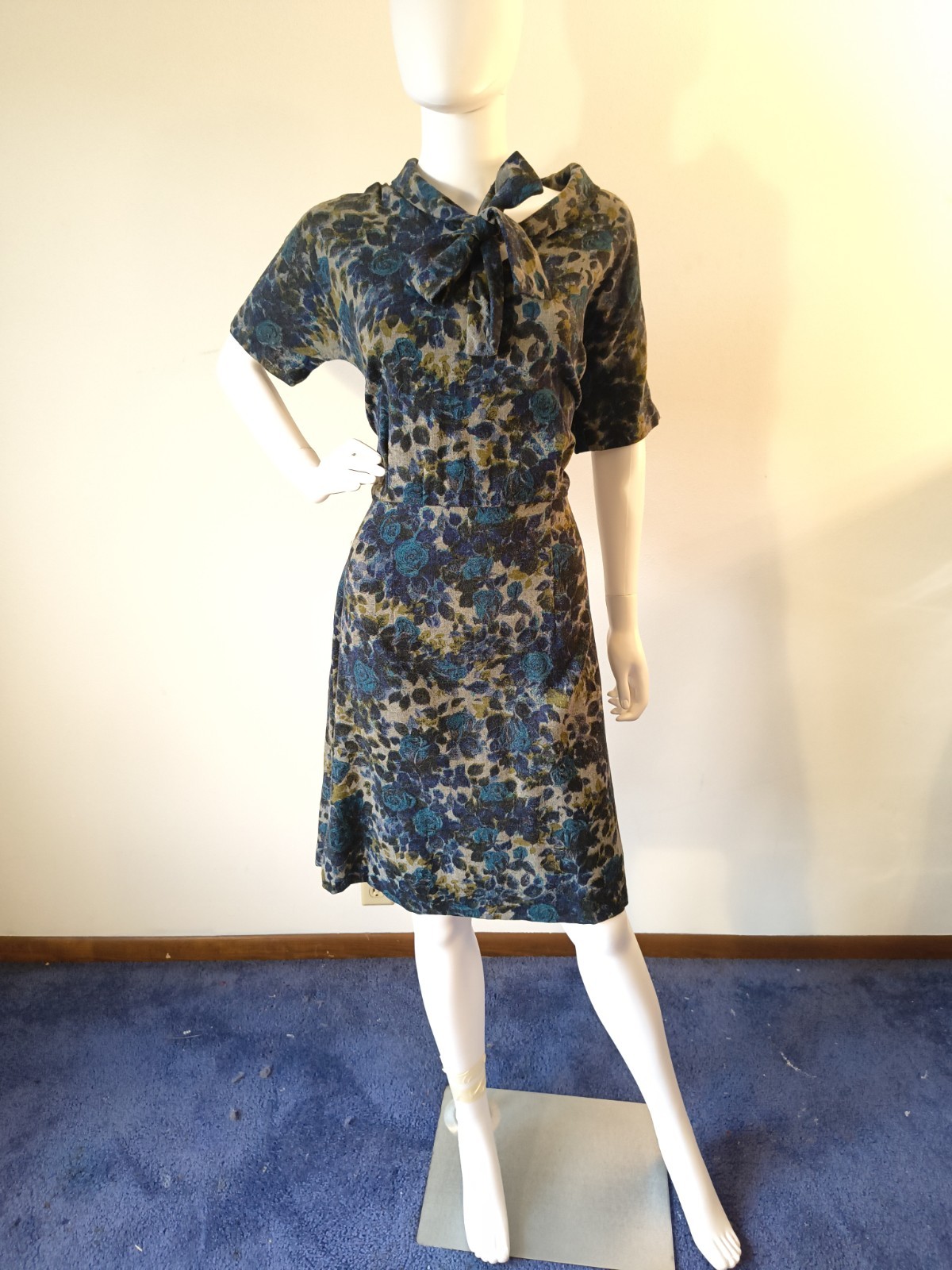 Vintage Ladies 1960’s Wool Rosel Patterned Dress Sz M